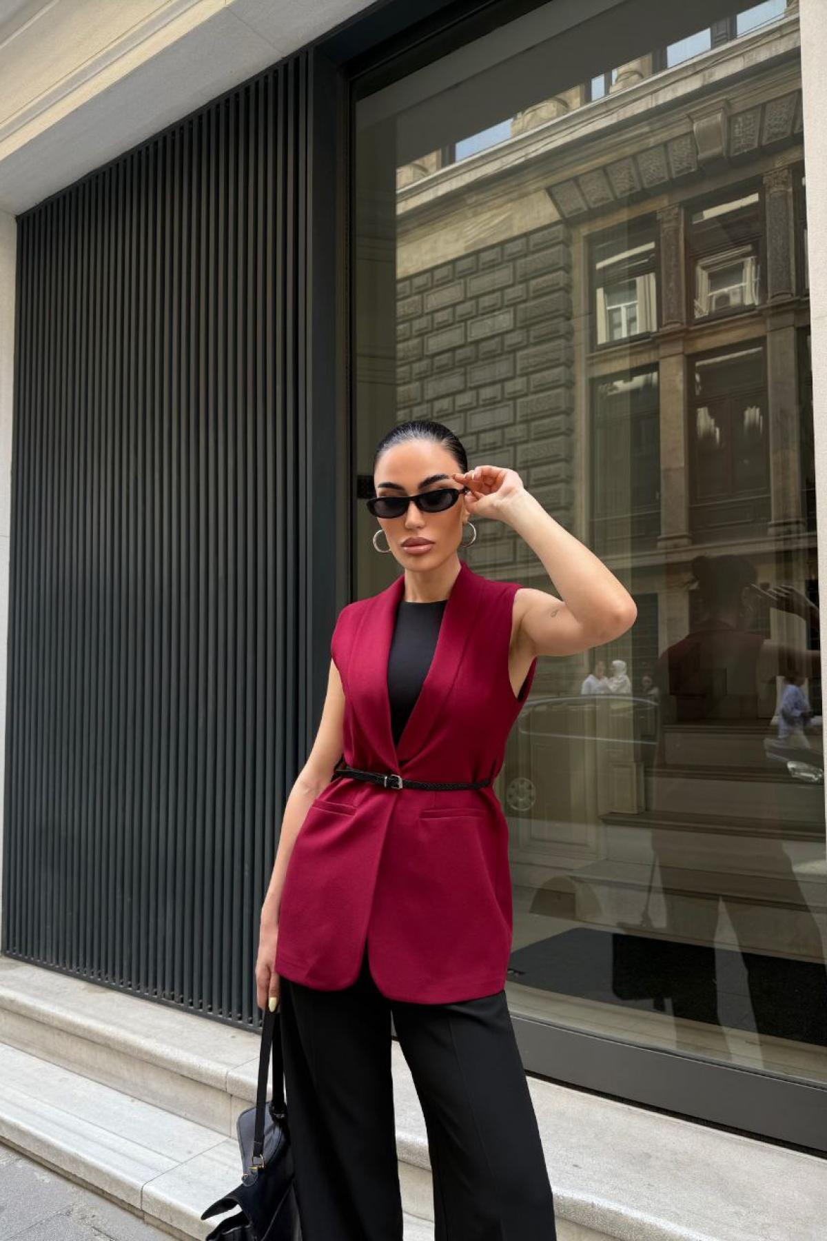 Wholesale Women Burgundy Vest 737315