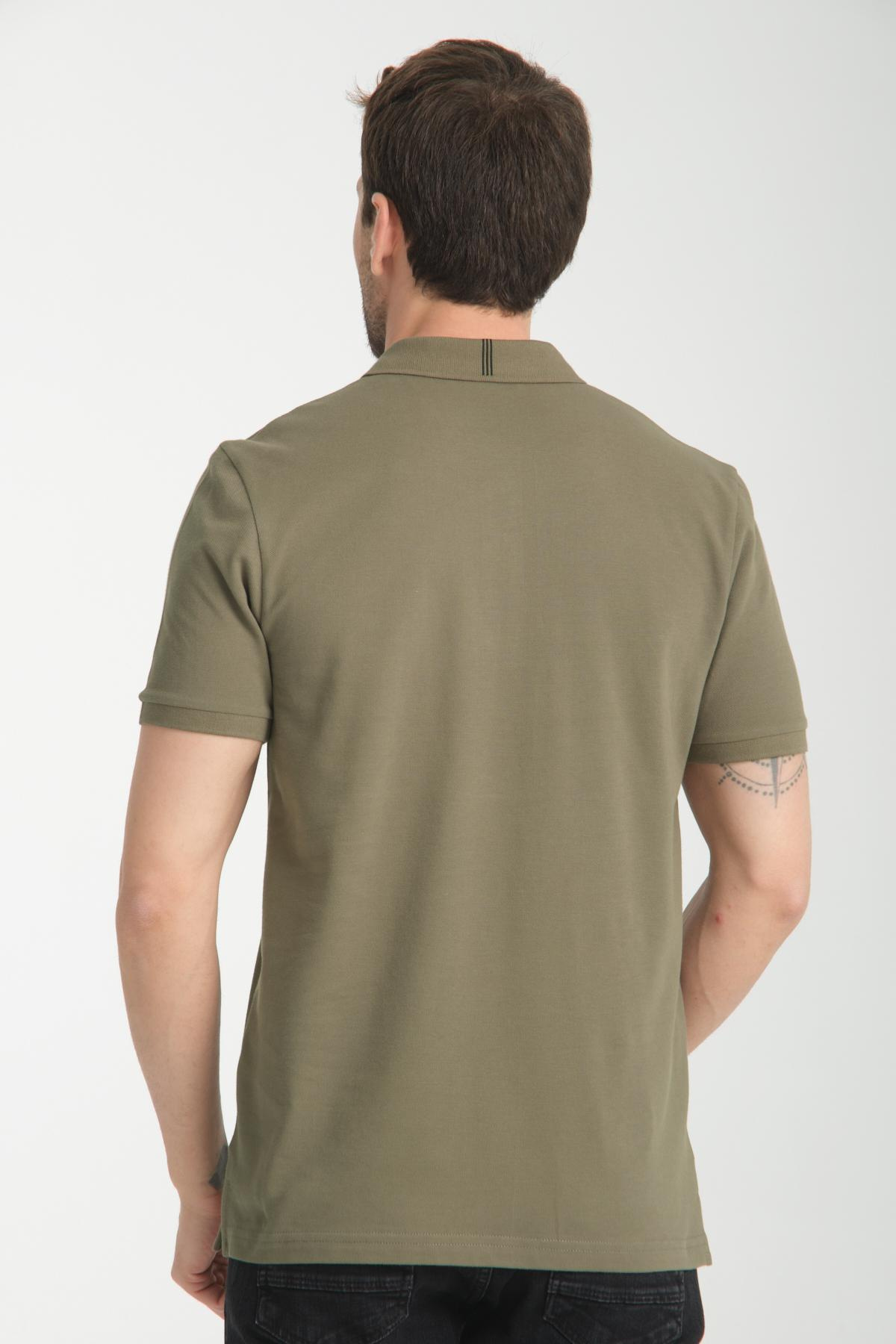 Wholesale Women Khaki  T-shirt 736179