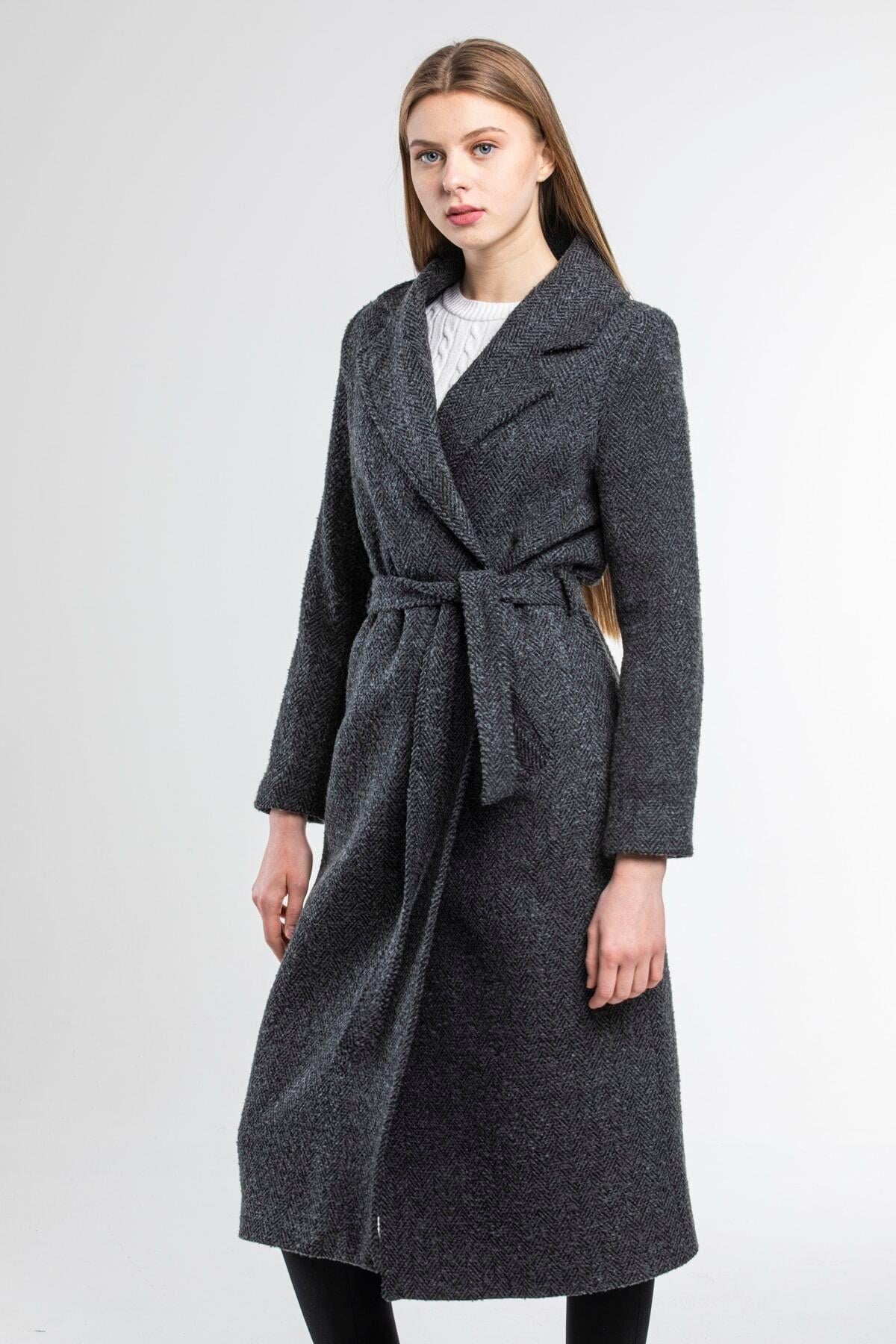 Wholesale Women's Anthracite Herringbone Patterned Checkered Coat