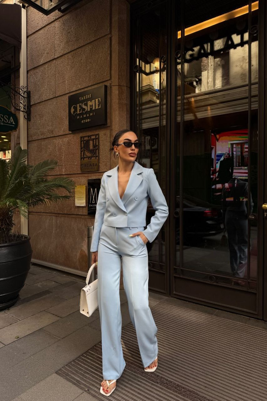 Wholesale Women's Baby Blue Two-Piece Suit  0043-7006-87