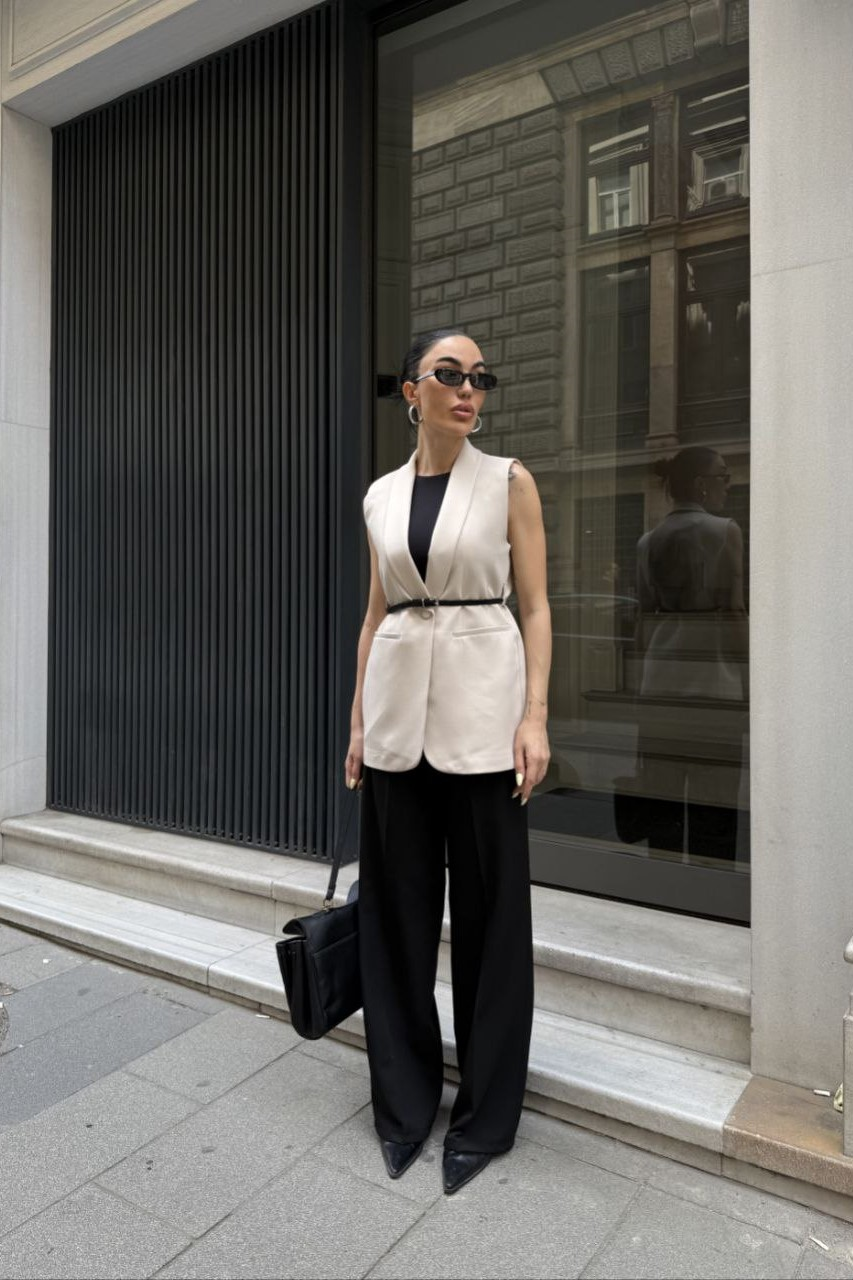 Wholesale Women's Beige Blazer 0043-1001