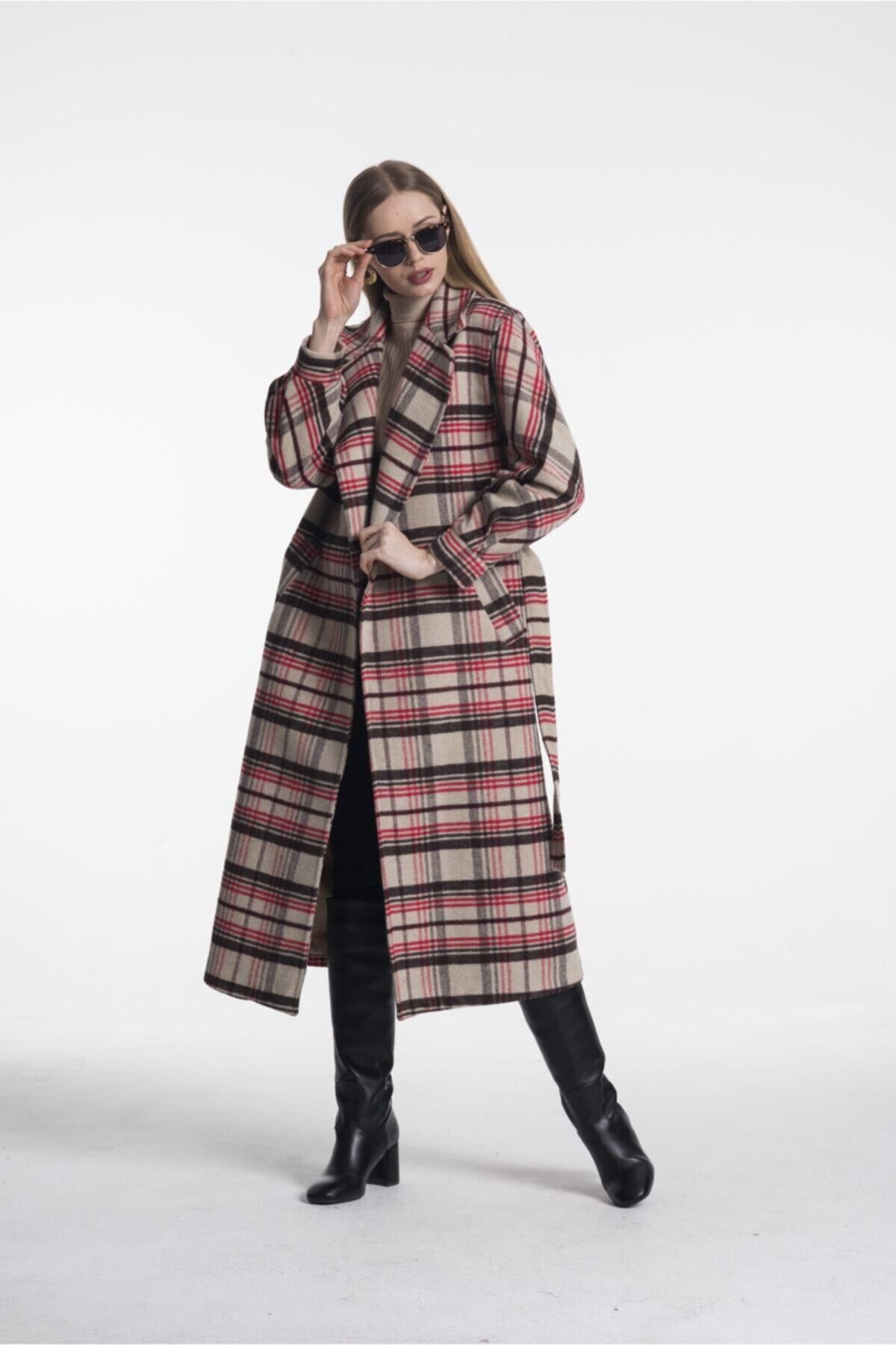 Wholesale Women's Beige Coffee Red Plaid Coat