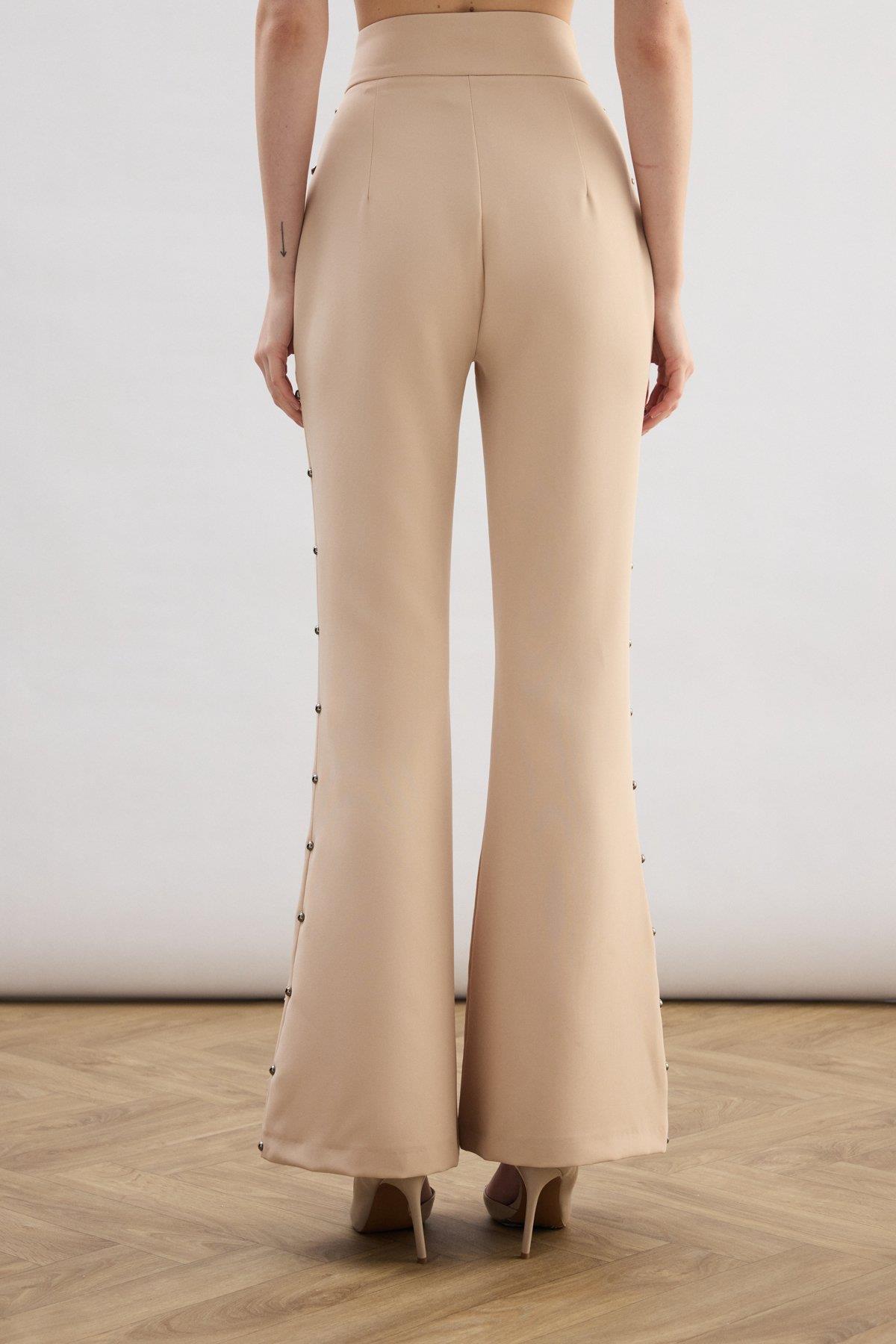 Wholesale Women's Beige Flared Trousers with Pearl Embellishment on the Sides 0033-1926-5545