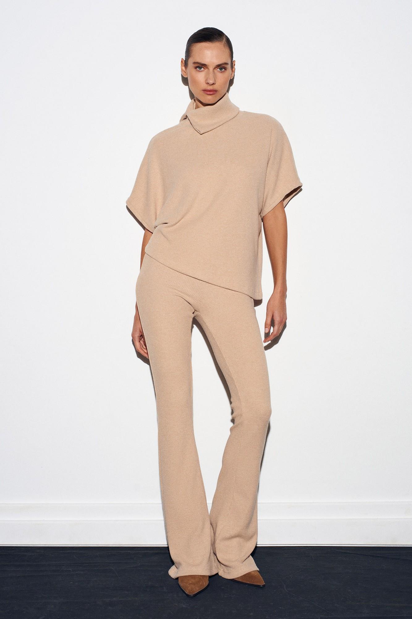 Wholesale Women's Beige High Waist Knitted Trousers 0431W26-71910