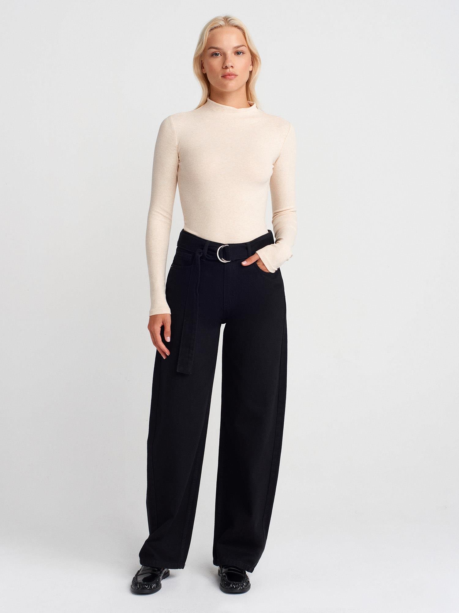 Wholesale Women's Beige Melange Mock-Neck Knit Top 0431-31433