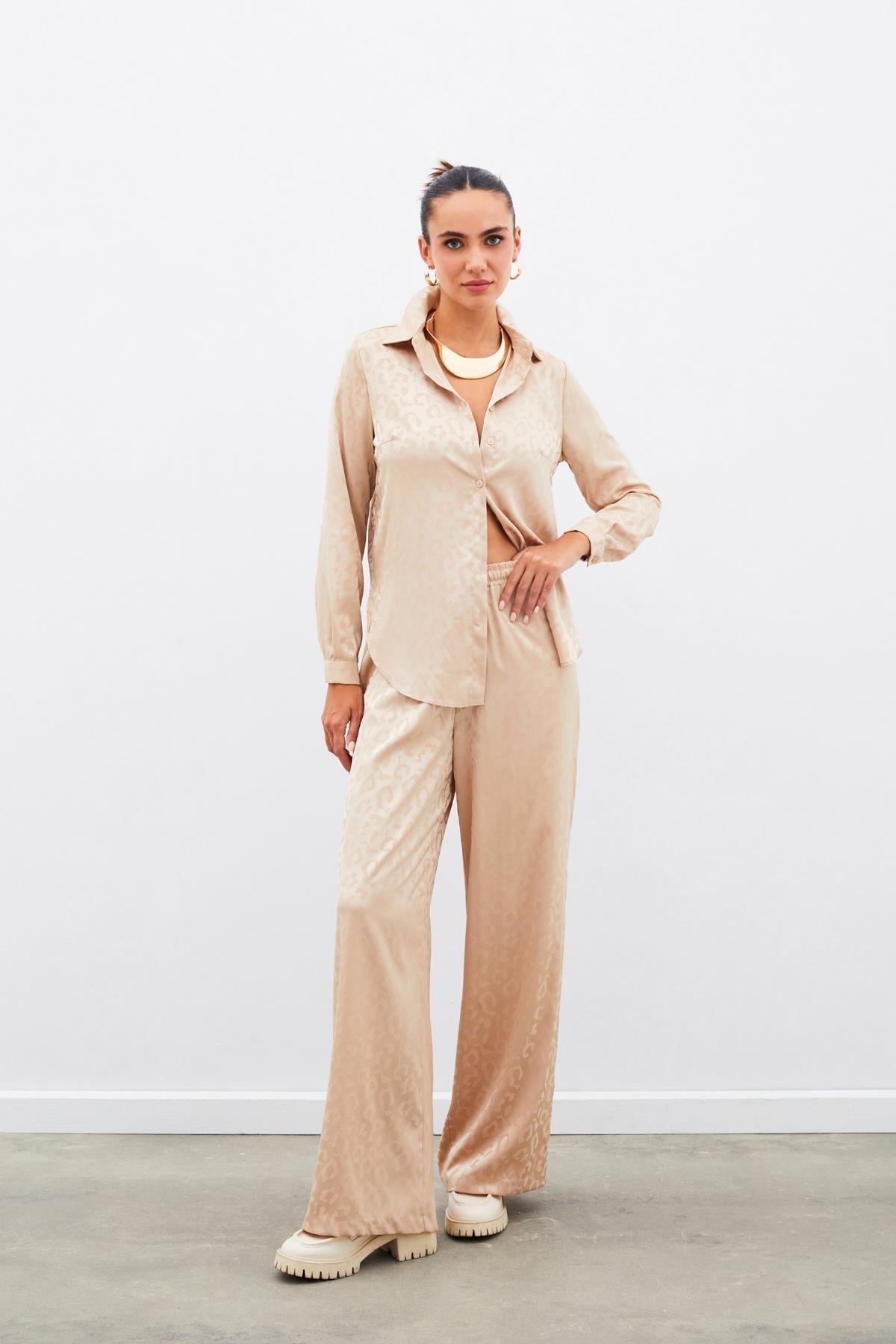 Wholesale Women's Beige Patterned Trousers with Elastic Waist 0033-1518-5510