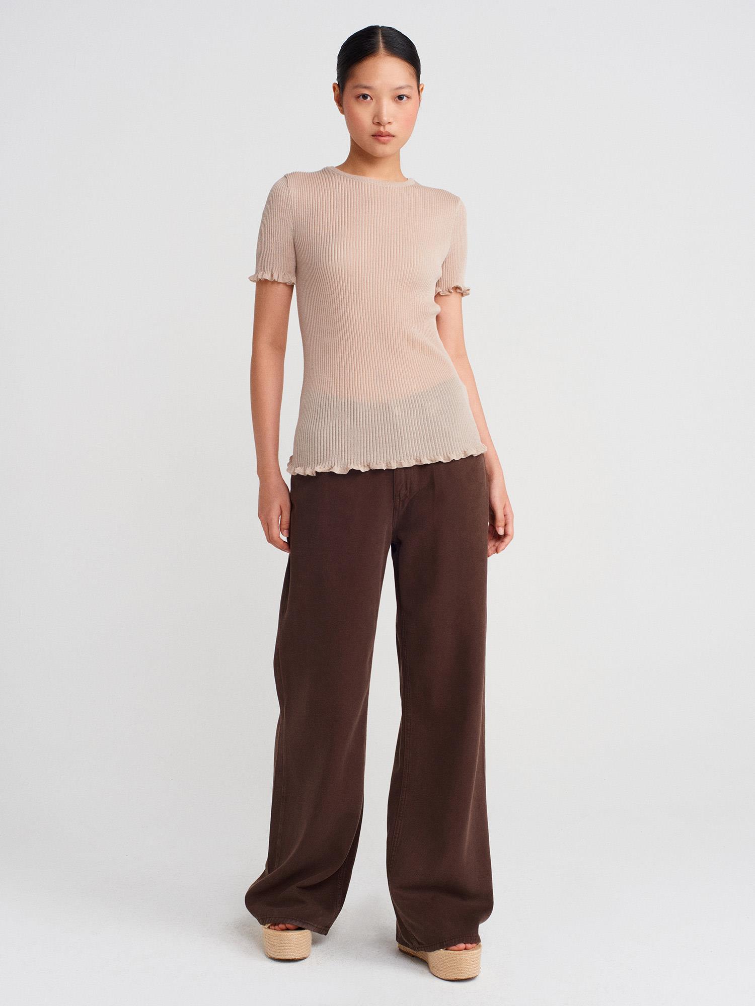 Wholesale Women's Beige Short-Sleeve Fine Knit Crew-Neck Blouse with Ruffled Trim 0431W26-10783