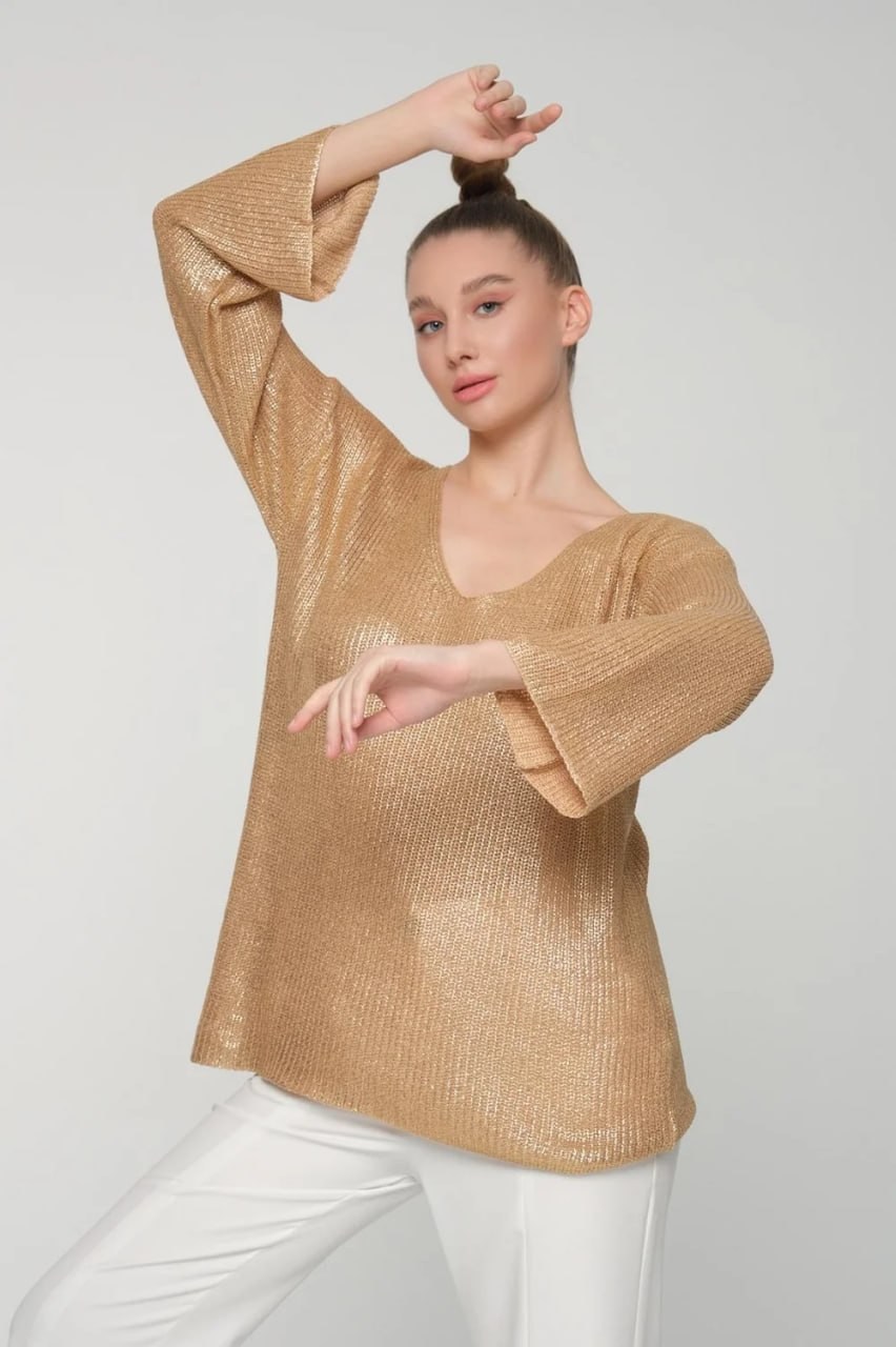 Wholesale Women's Beige V-Neck Shimmering Foil Knit Sweater  0037-3524