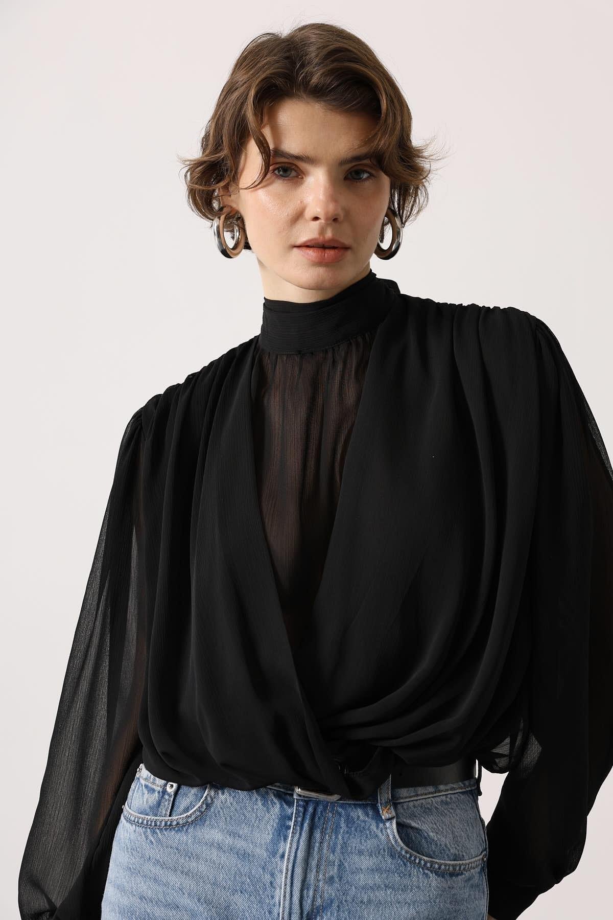 Wholesale Women's Black Chiffon Blouse with Tie-Neck 0061-31348