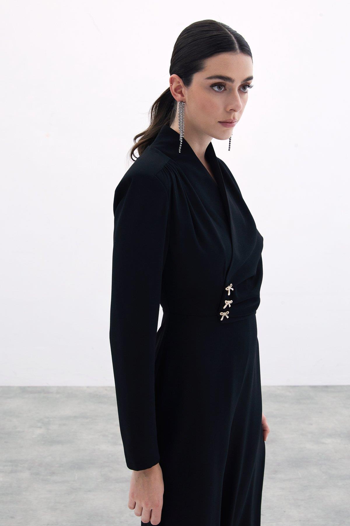 Wholesale Women's Black Crepe Jumpsuit with Bow Accessory 0033-1738-7002