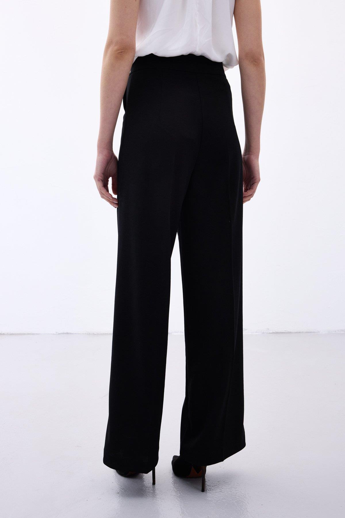 Wholesale Women's Black Crepe Trousers 0033-1977-5083