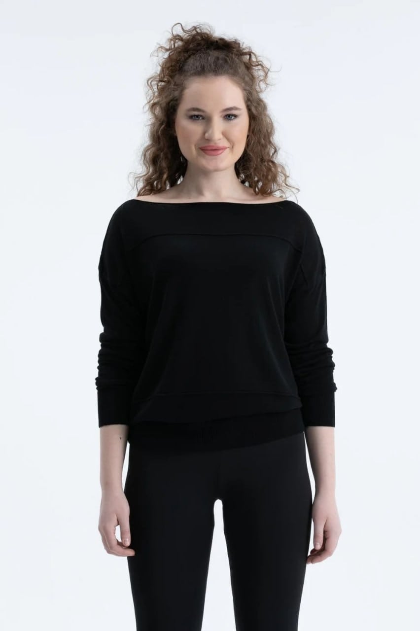 Wholesale Women's Black Fine Knit Sweater with Boat Neck and Drop Shoulders 0037-8540