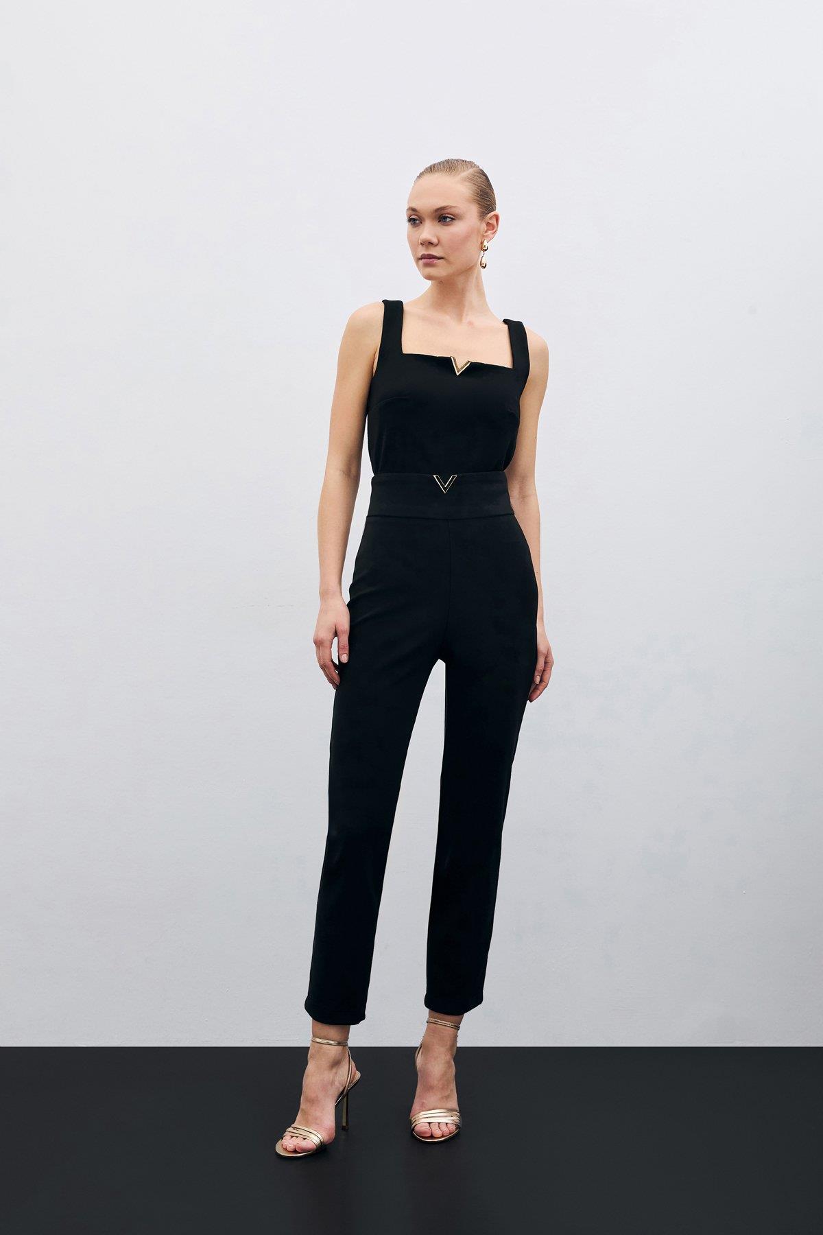 Wholesale Women's Black High-Waist Trousers with Front V-Shaped Accessory 0033-1609-5526