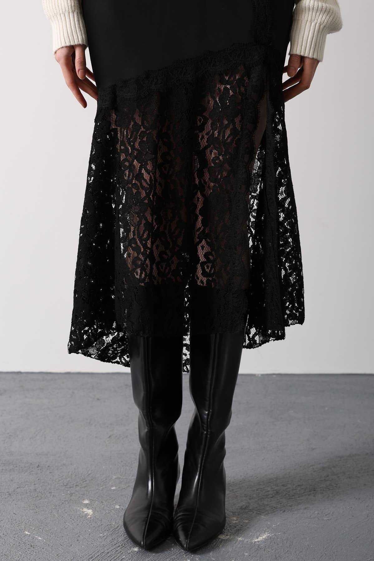 Wholesale Women's Black Lace Satin Skirt 0061-37206