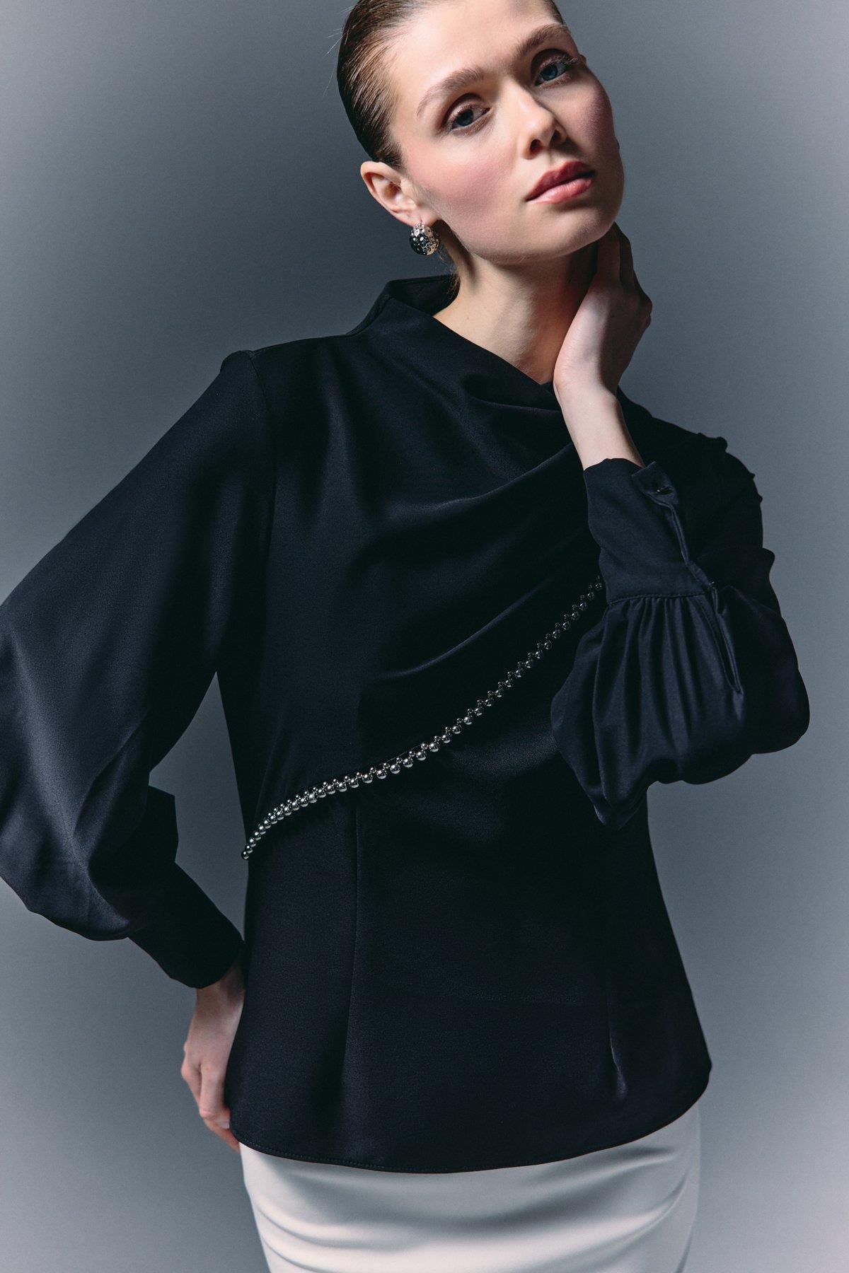 Wholesale Women's Black Mock-Neck Blouse with Bishop Sleeves 0033-1919