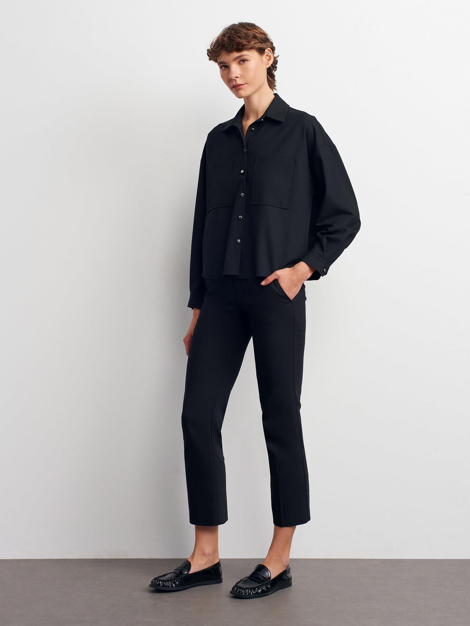 Wholesale Women's Black Oversized Shirt with Patch Pockets 0431-50522