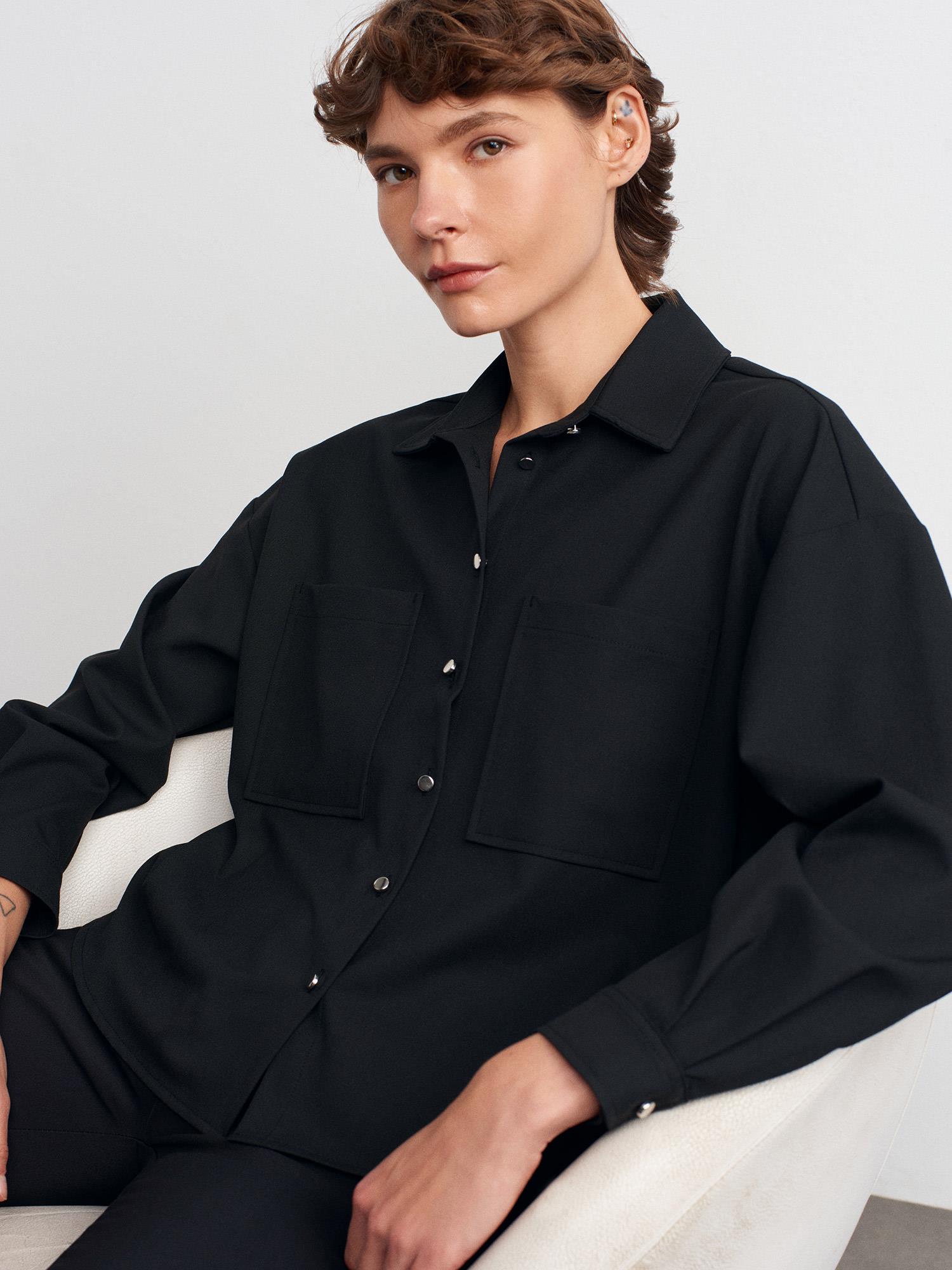 Wholesale Women's Black Oversized Shirt with Patch Pockets 0431-50522