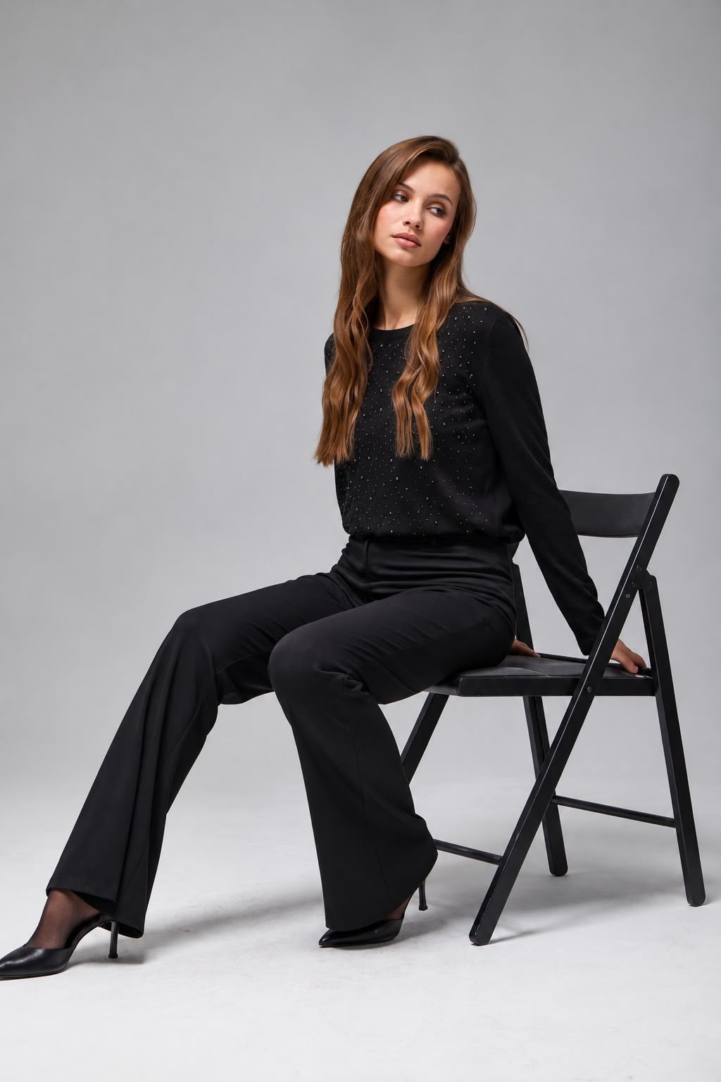 Wholesale Women's Black Rhinestone-Embellished Crew-Neck Knit Sweater 0037-3717