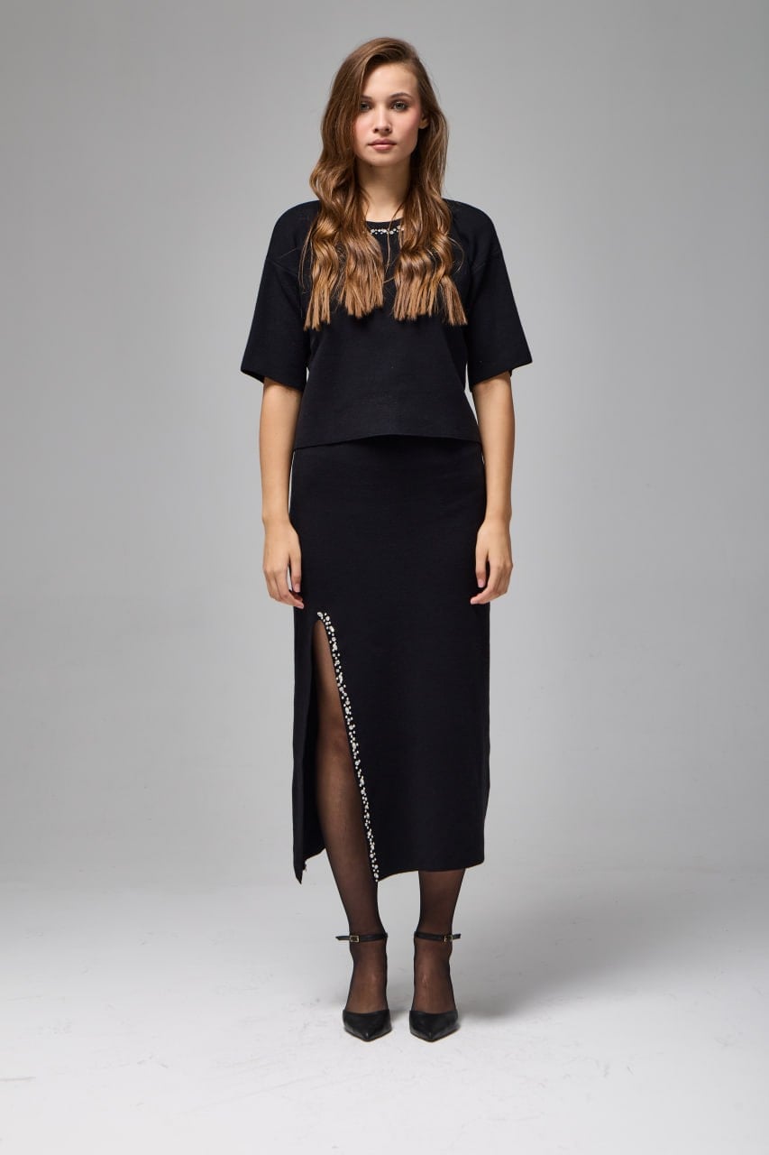 Wholesale Women's Black Rhinestone-Embellished Viscose Knit Set 0037-3712