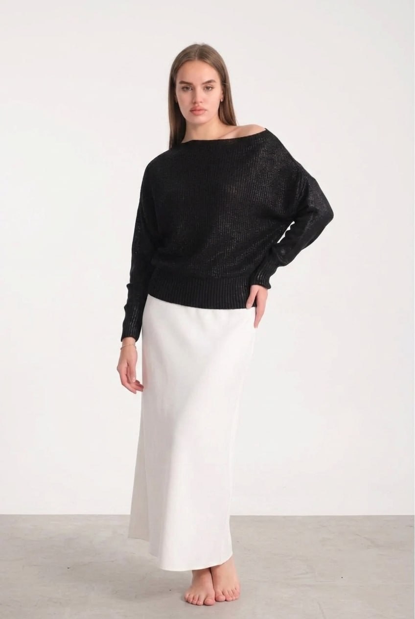 Wholesale Women's Black Shimmering Foil Knit Sweater with Wide Cuffs 0037-3523