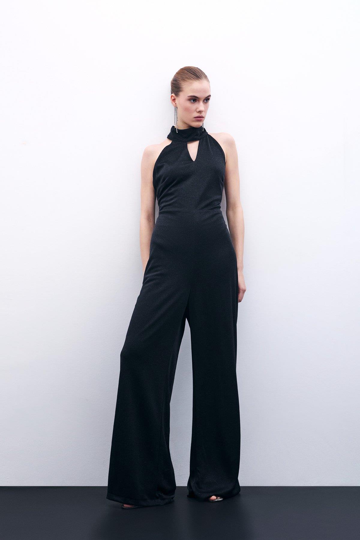 Wholesale Women's Black Sleeveless Mock-Neck Lurex Jumpsuit 0033-1705-7503