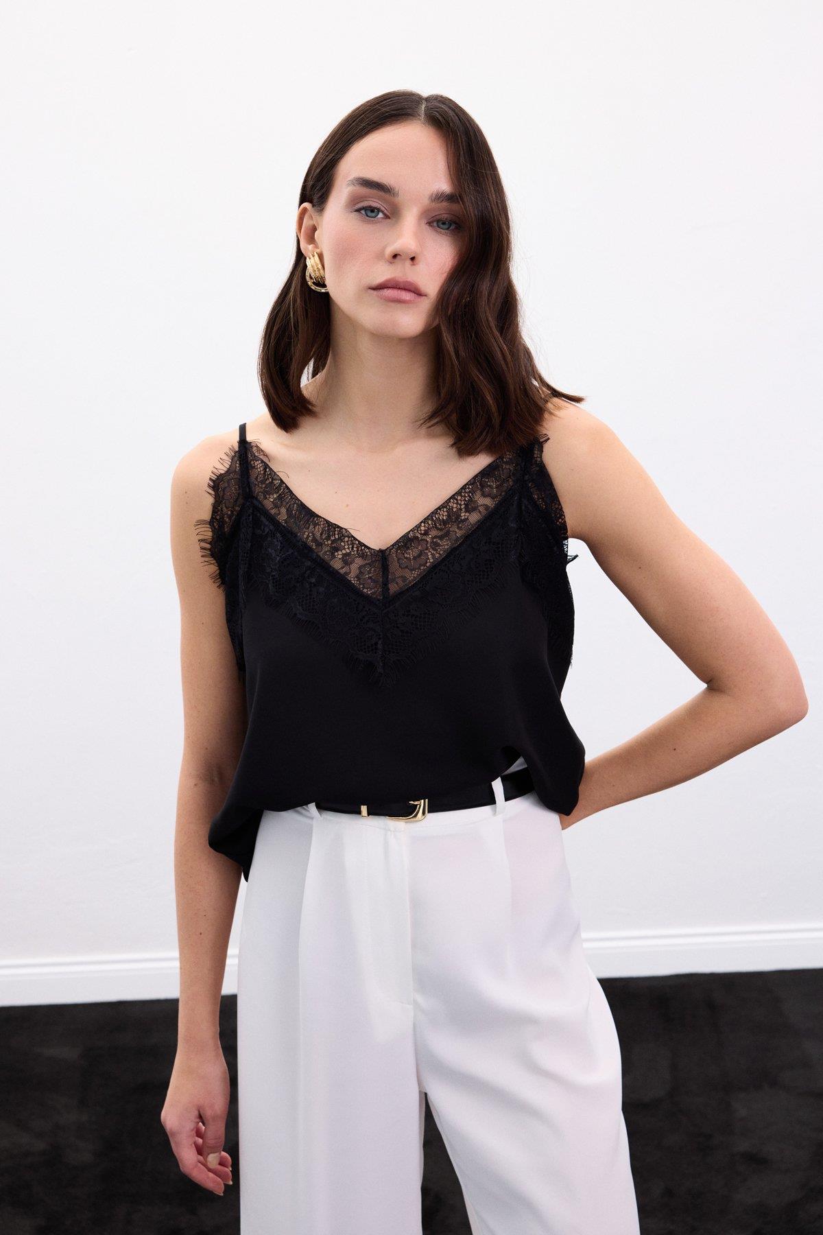 Wholesale Women's Black Strappy Blouse with Lace Trim 0033-2113-1252