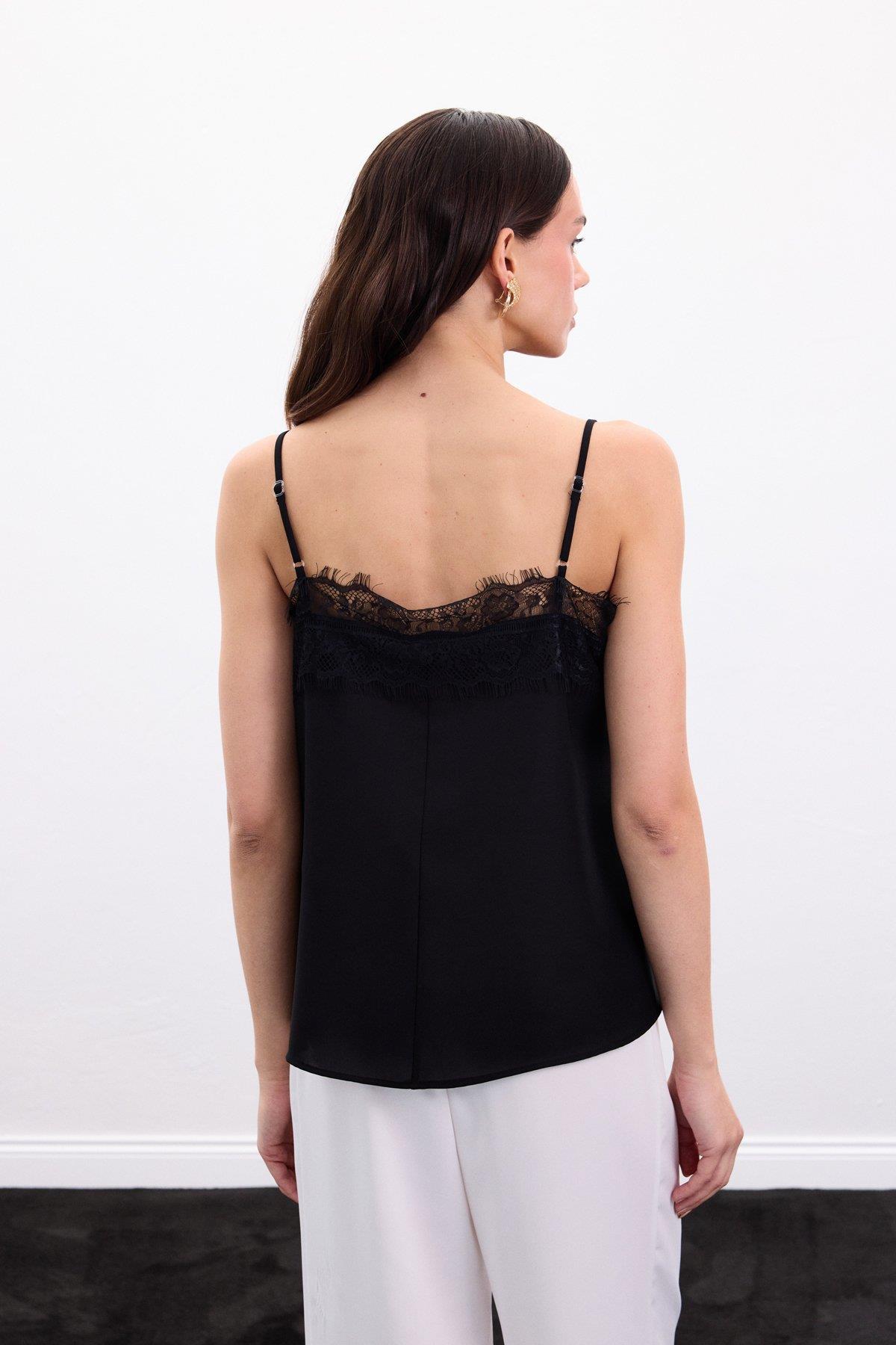 Wholesale Women's Black Strappy Blouse with Lace Trim 0033-2113-1252