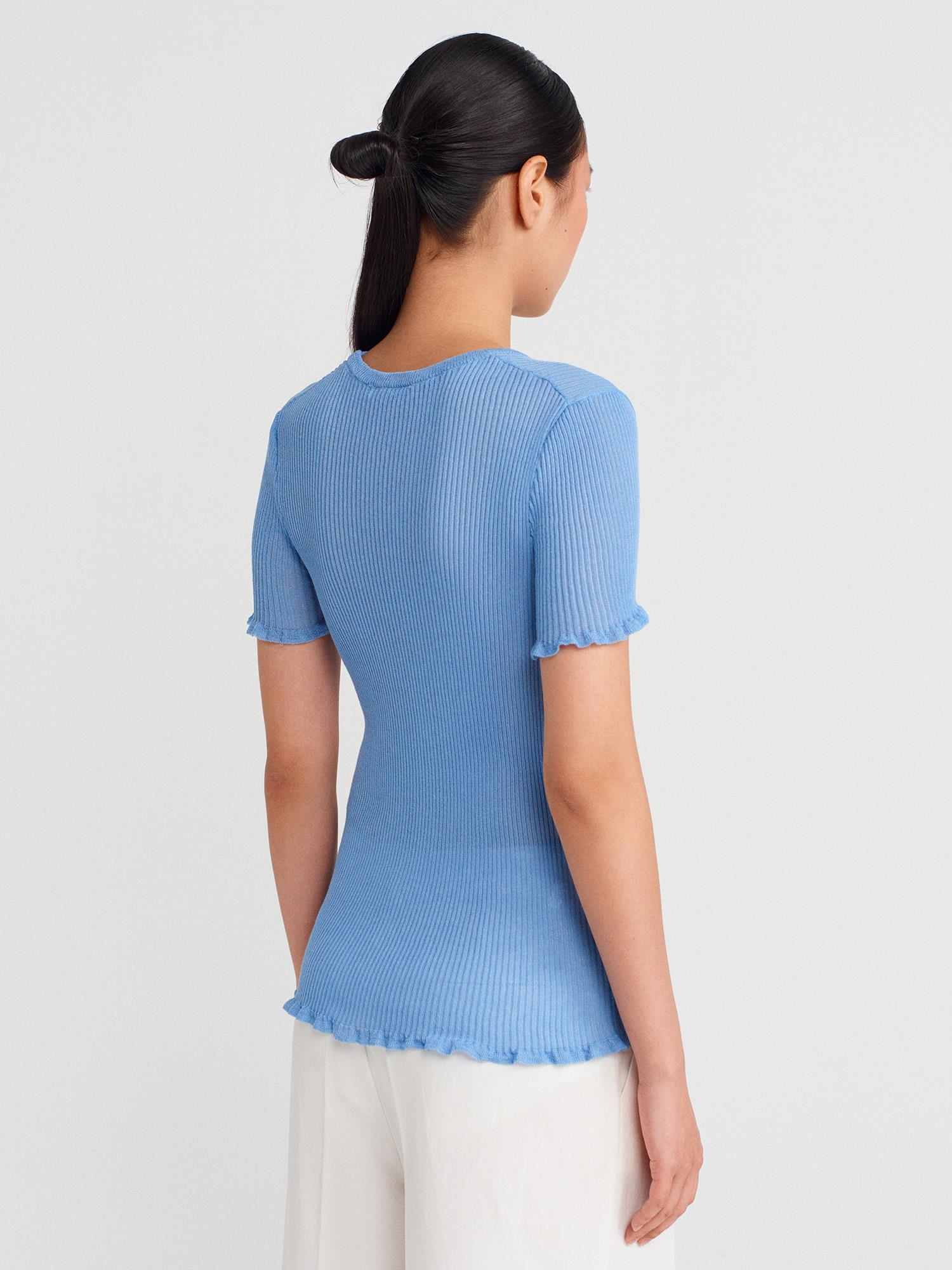 Wholesale Women's Blue Short-Sleeve Fine Knit Crew-Neck Blouse with Ruffled Trim 0431W26-10783