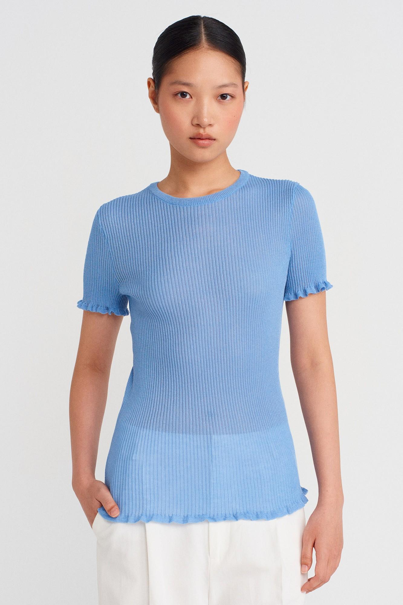 Wholesale Women's Blue Short-Sleeve Fine Knit Crew-Neck Blouse with Ruffled Trim 0431W26-10783