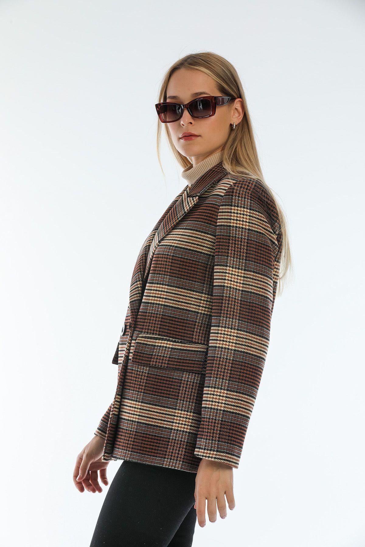 Wholesale Women's Brown Check Double-Breasted Oversized Coat