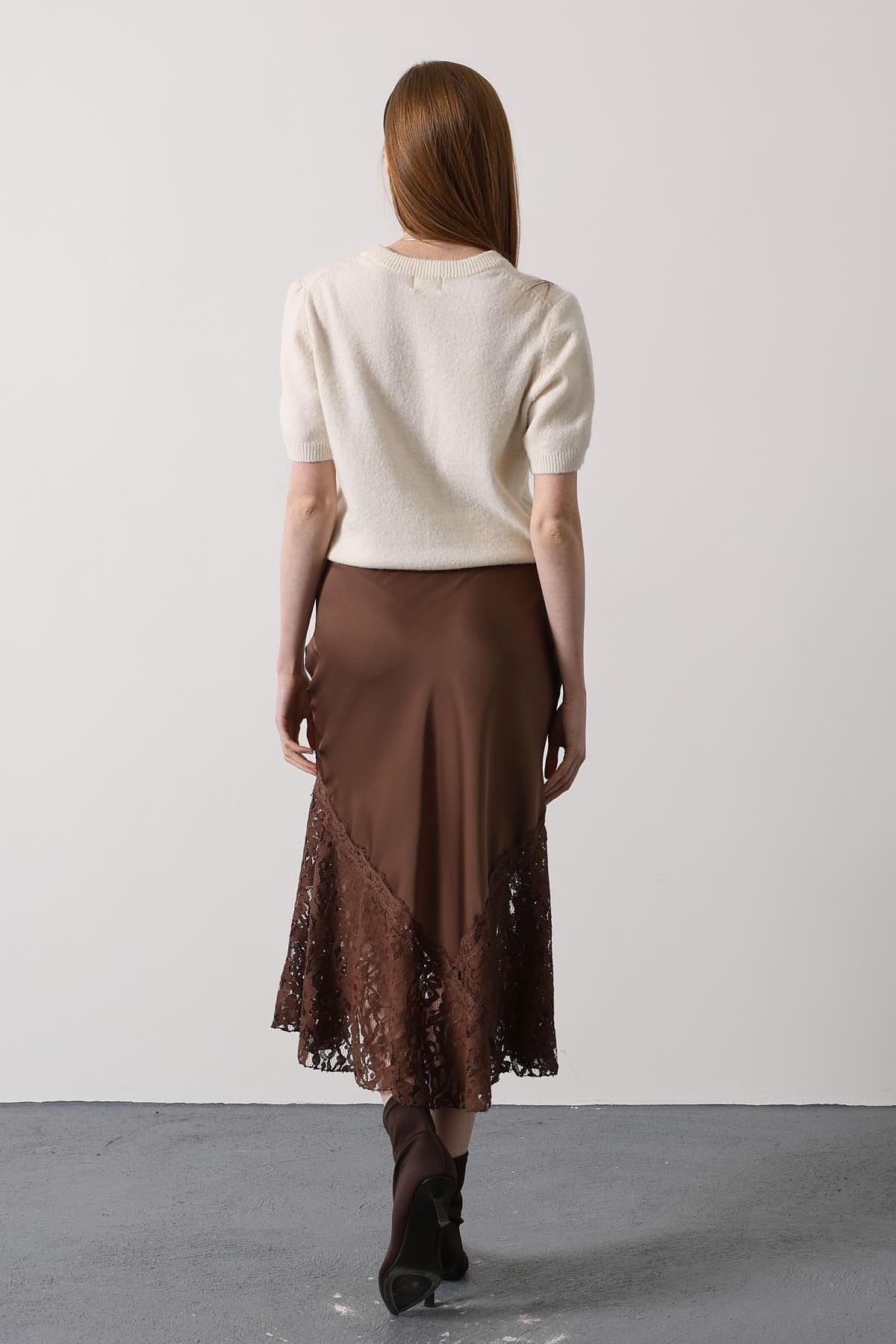 Wholesale Women's Brown Lace Satin Skirt 0061-37206