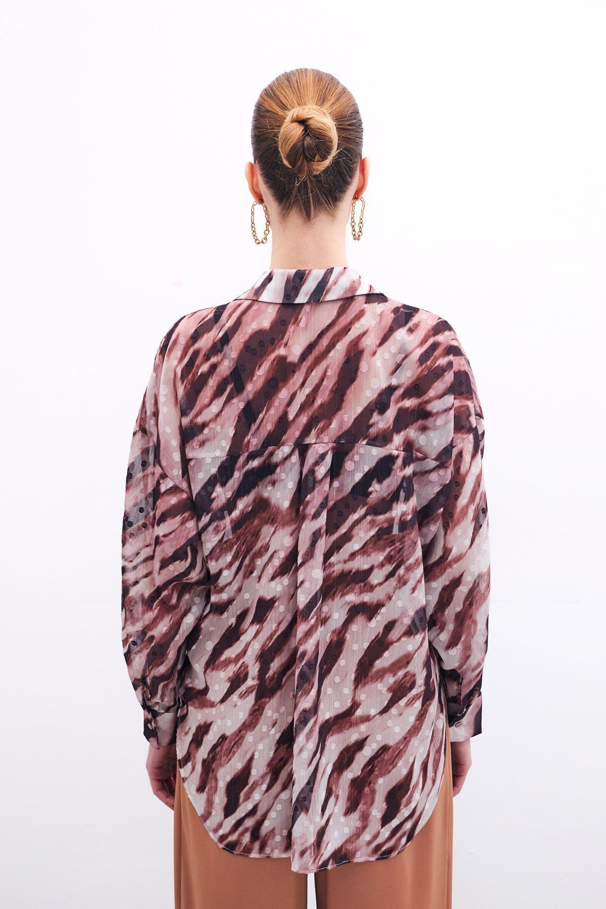 Wholesale Women's Brown Loose-Fit Patterned Shirt 0033-1704-2000