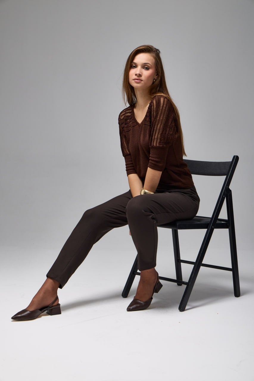 Wholesale Women's Brown Lurex-Thread Textured Yoke Knit Sweater 0037-3713