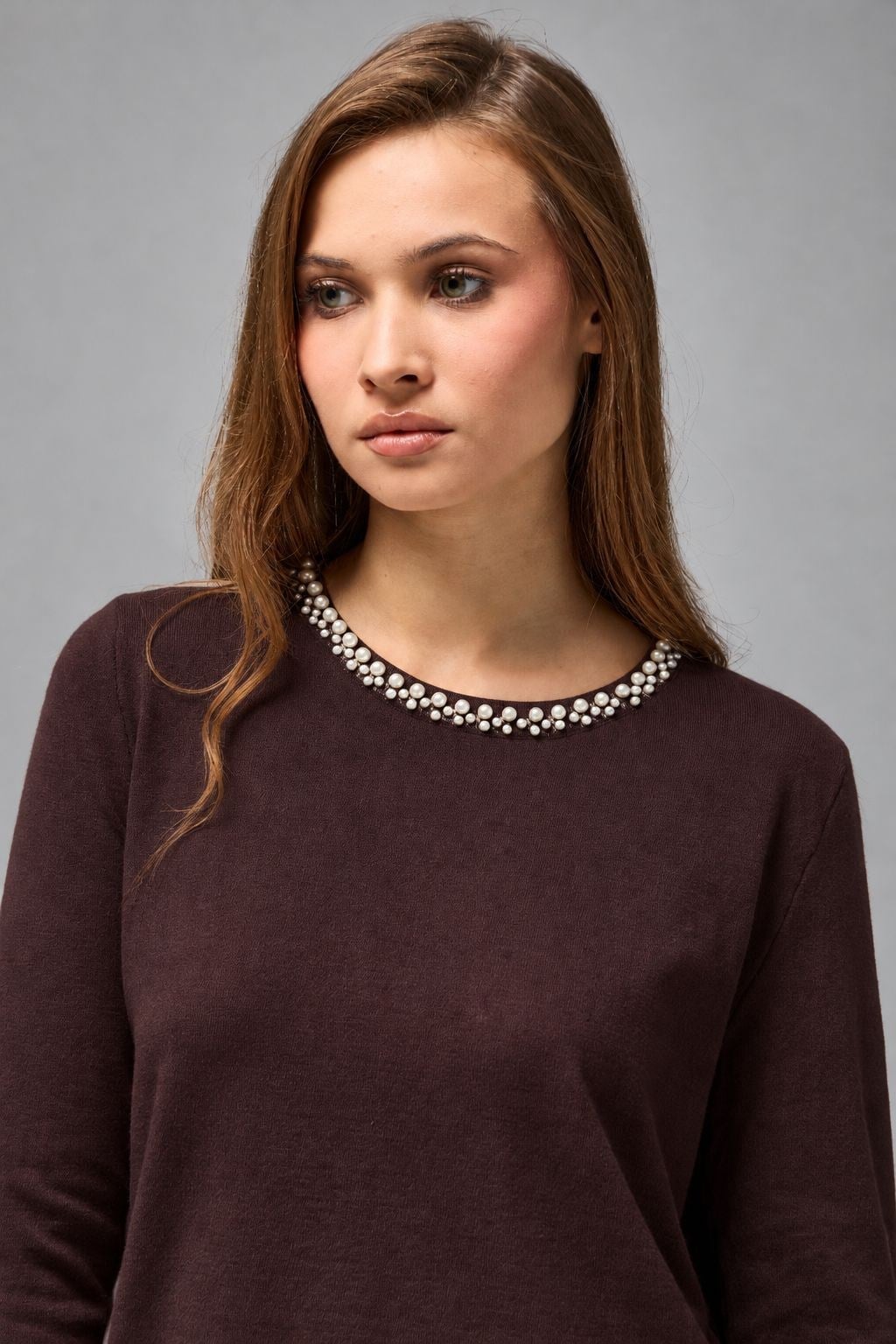 Wholesale Women's Brown Soft-Textured Knit Sweater with Pearl-Embellished Collar 0037-3716