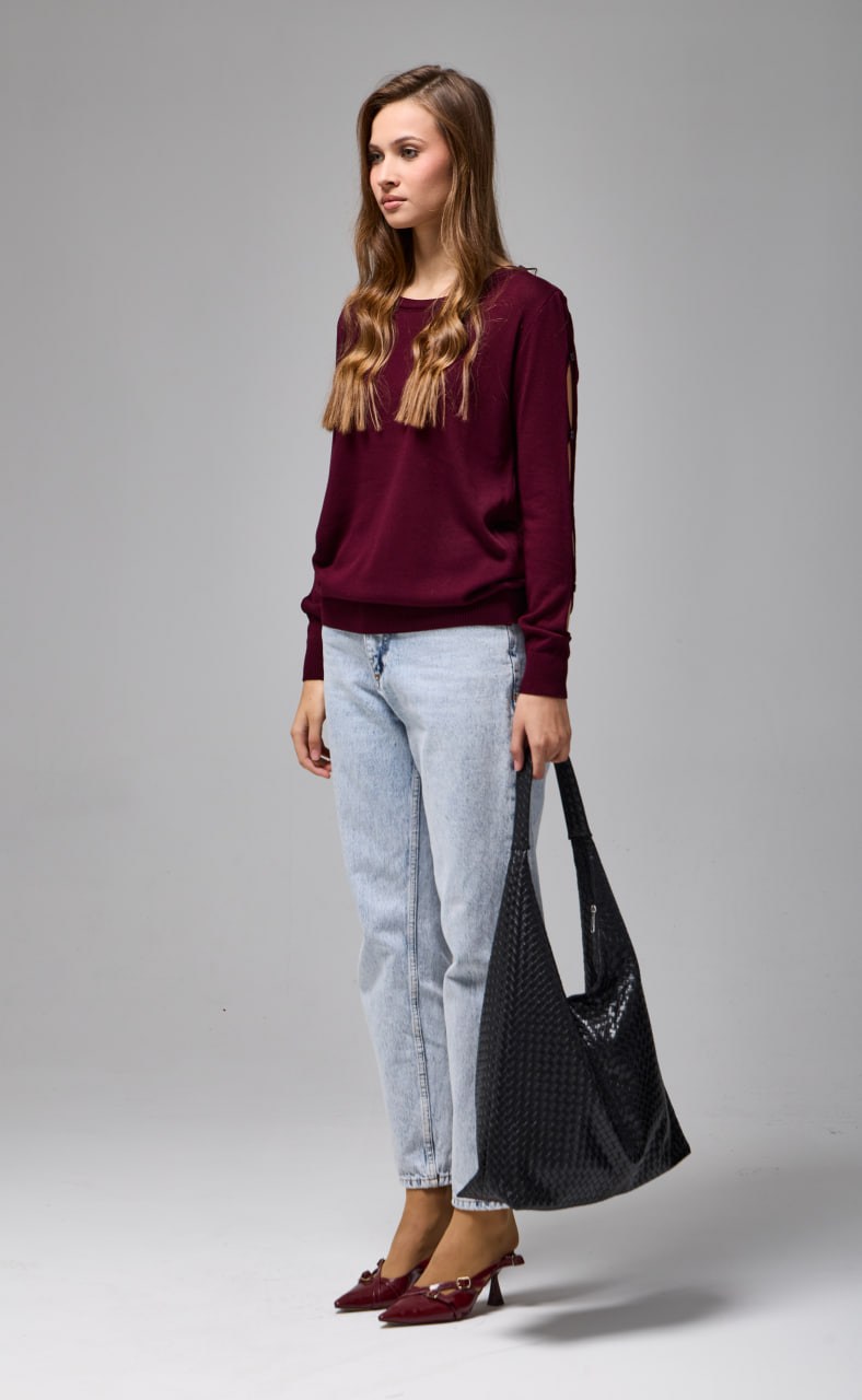 Wholesale Women's Burgundy Buttoned Cut-Out Sleeve Knit Sweater 0037-3727