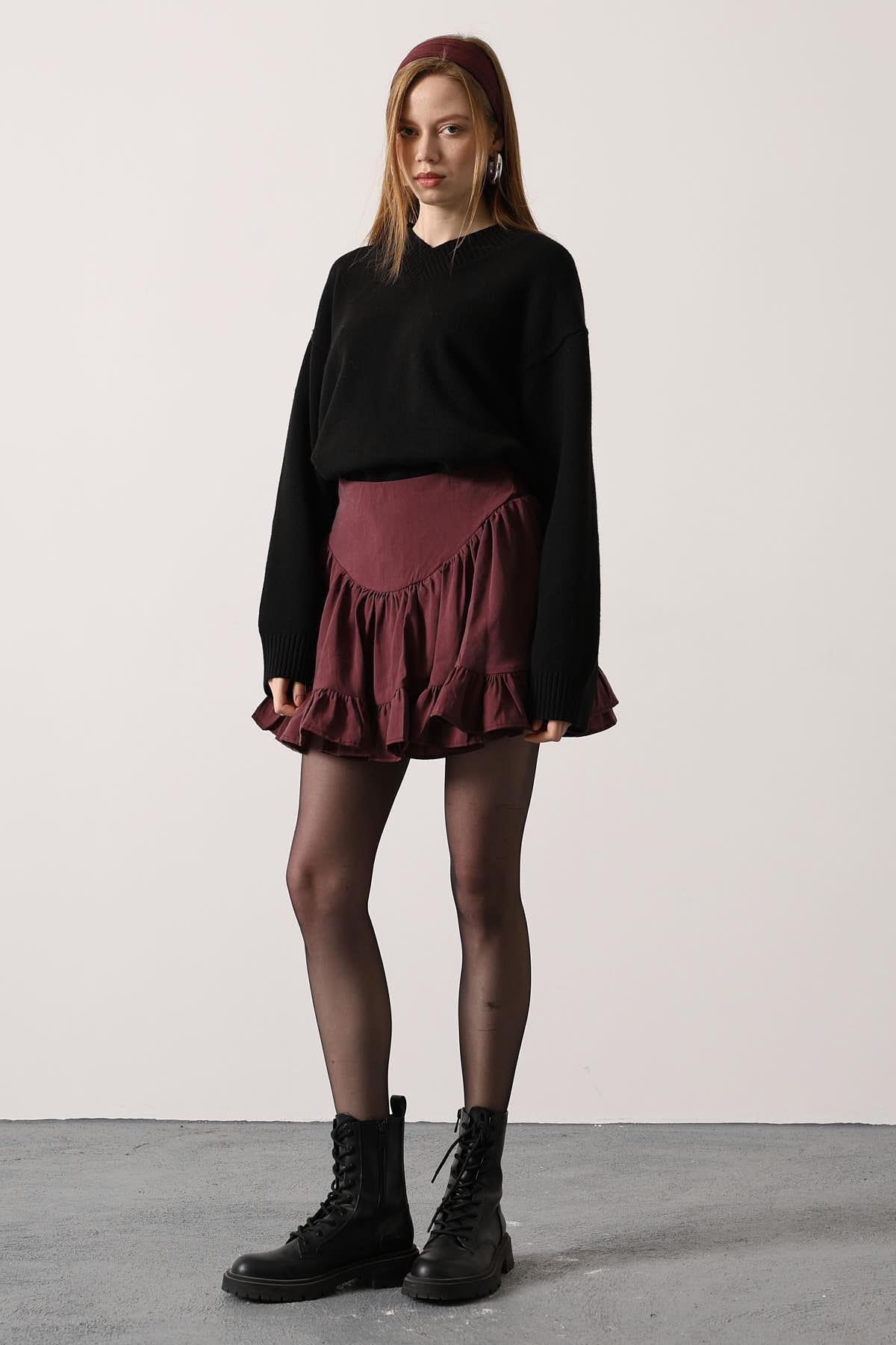 Wholesale Women's Burgundy Corset-Waist Ruffled Mini Skirt 0061-37211