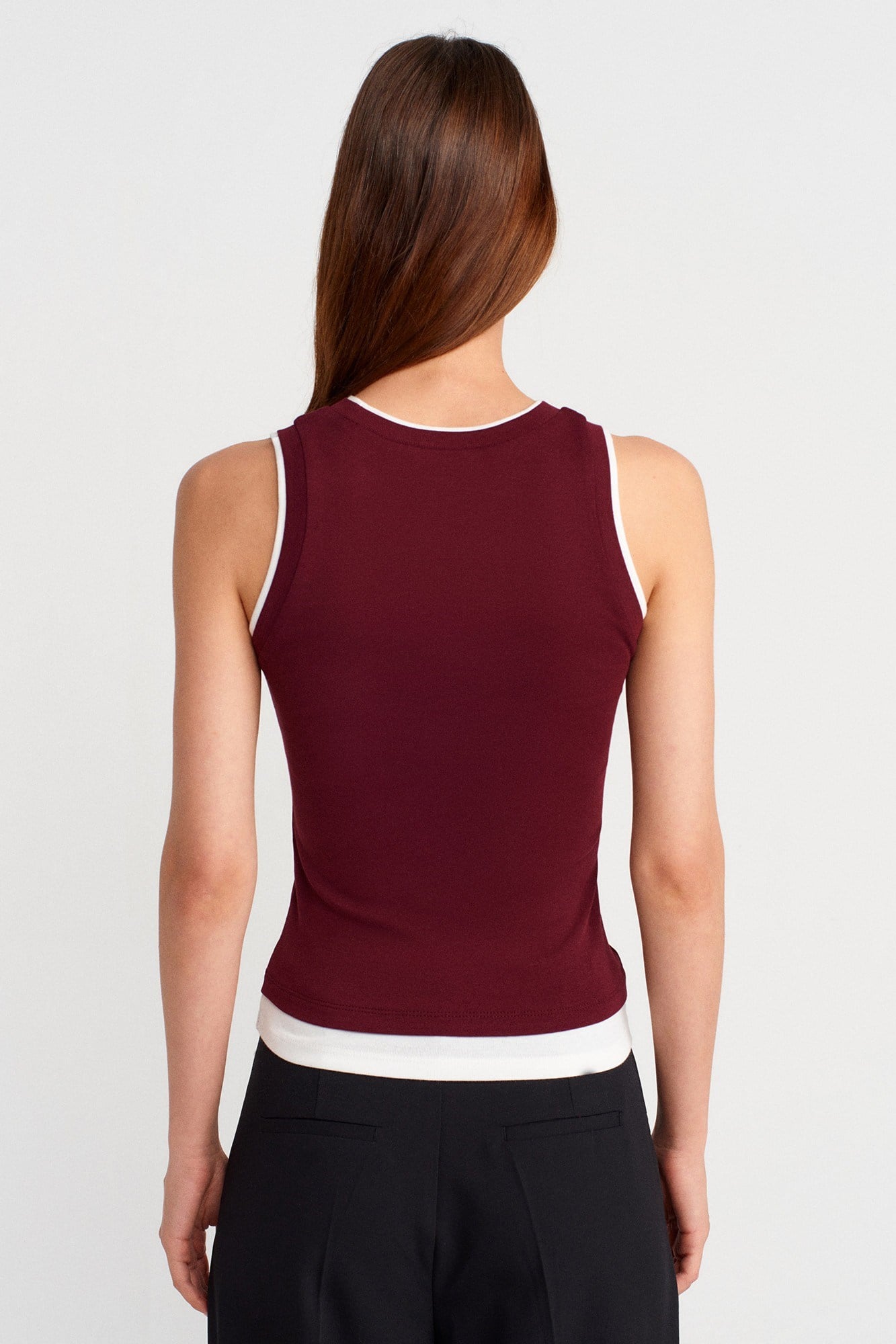 Wholesale Women's Burgundy Double-Look Tank Top 0431-21086