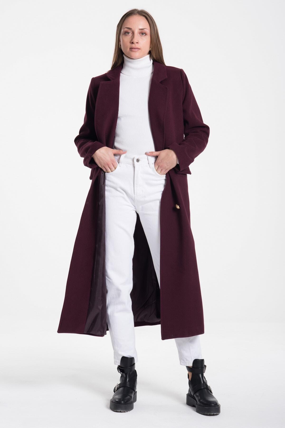 Wholesale Women's Burgundy Gold Buttoned Long Coat