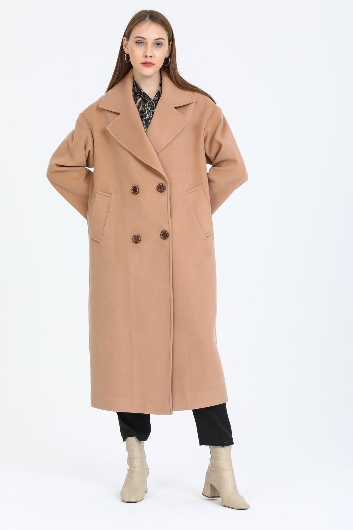Wholesale Women's Camel Buttoned Oversized Buttoned Coat