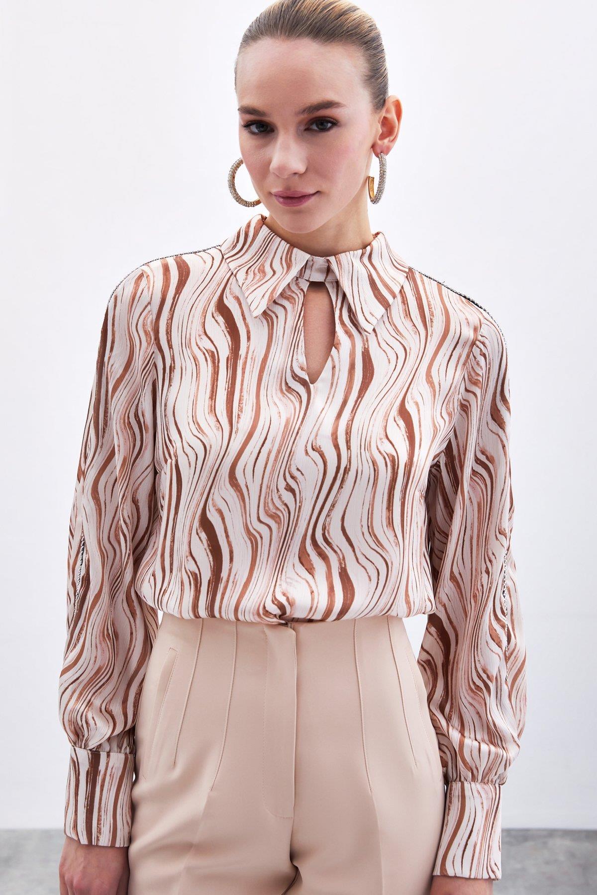 Wholesale Women's Camel Patterned Blouse with Rhinestone Trim on Bishop Sleeves 0033-1719-1004