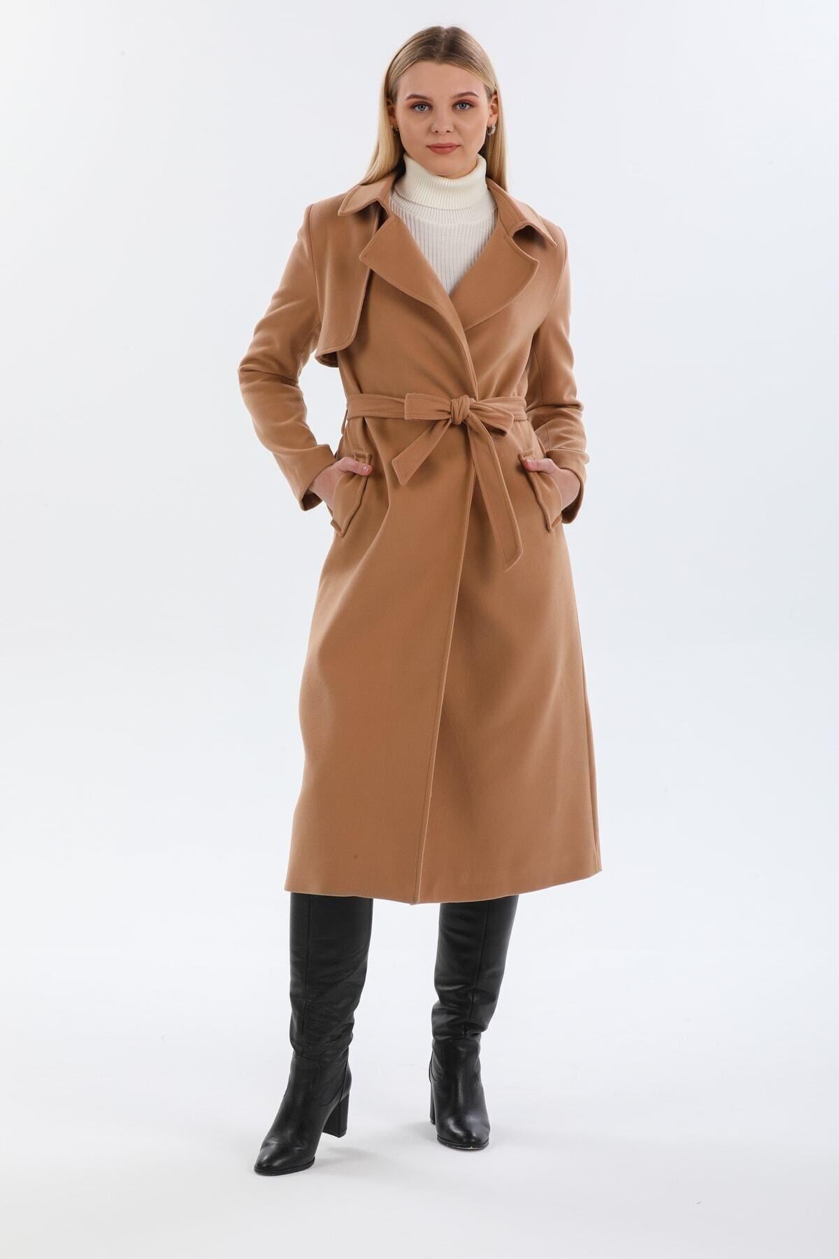 Wholesale Women's Camel Windproof Coat