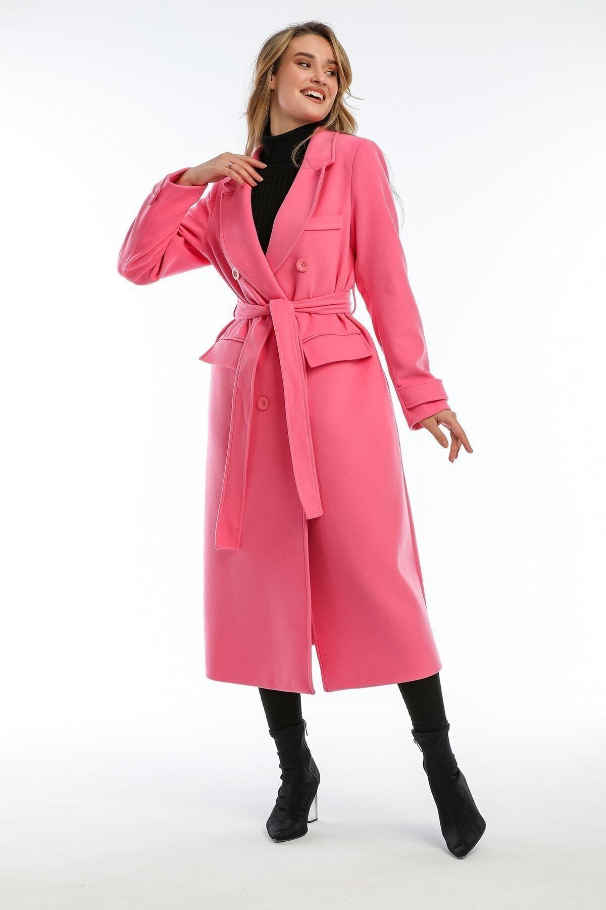 Wholesale Women's Candy Pink Buttoned Coat