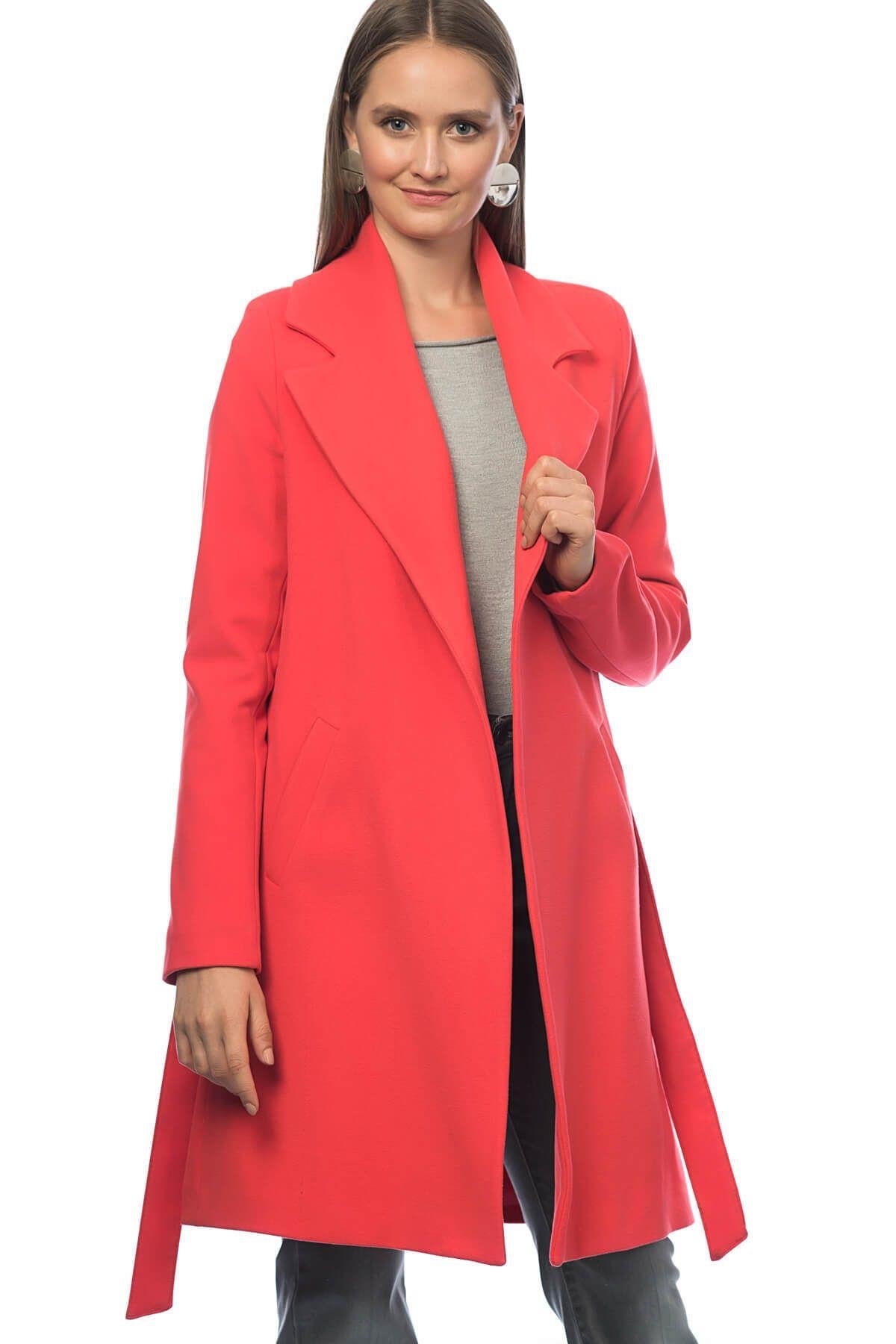 Wholesale Women's Coral Coat