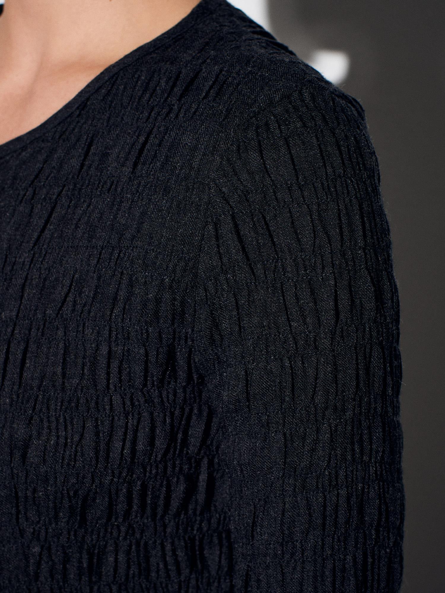 Wholesale Women's Dark Anthracite Buttoned Shirred Knit Top 0431-50926