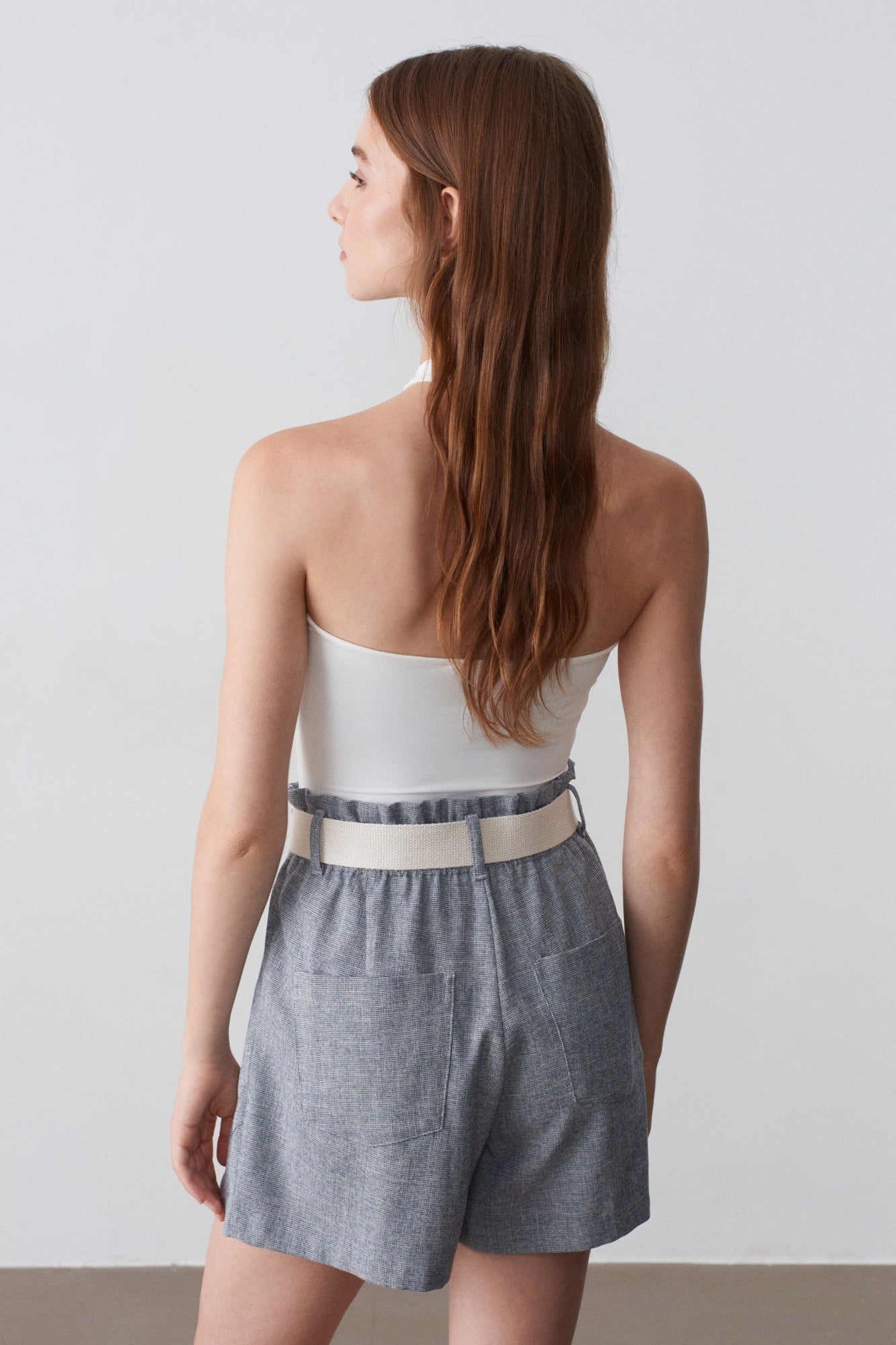 Wholesale Women's Ecru Cross-Front Halter Top 0431-21267