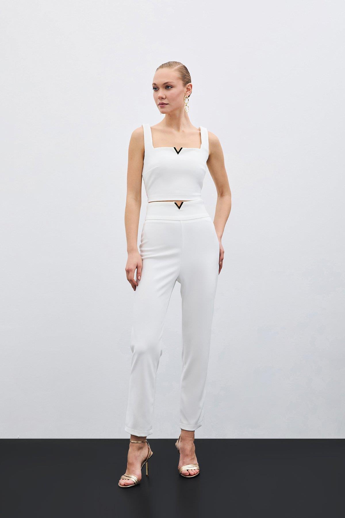 Wholesale Women's Ecru High-Waist Trousers with Front V-Shaped Accessory 0033-1609-5526