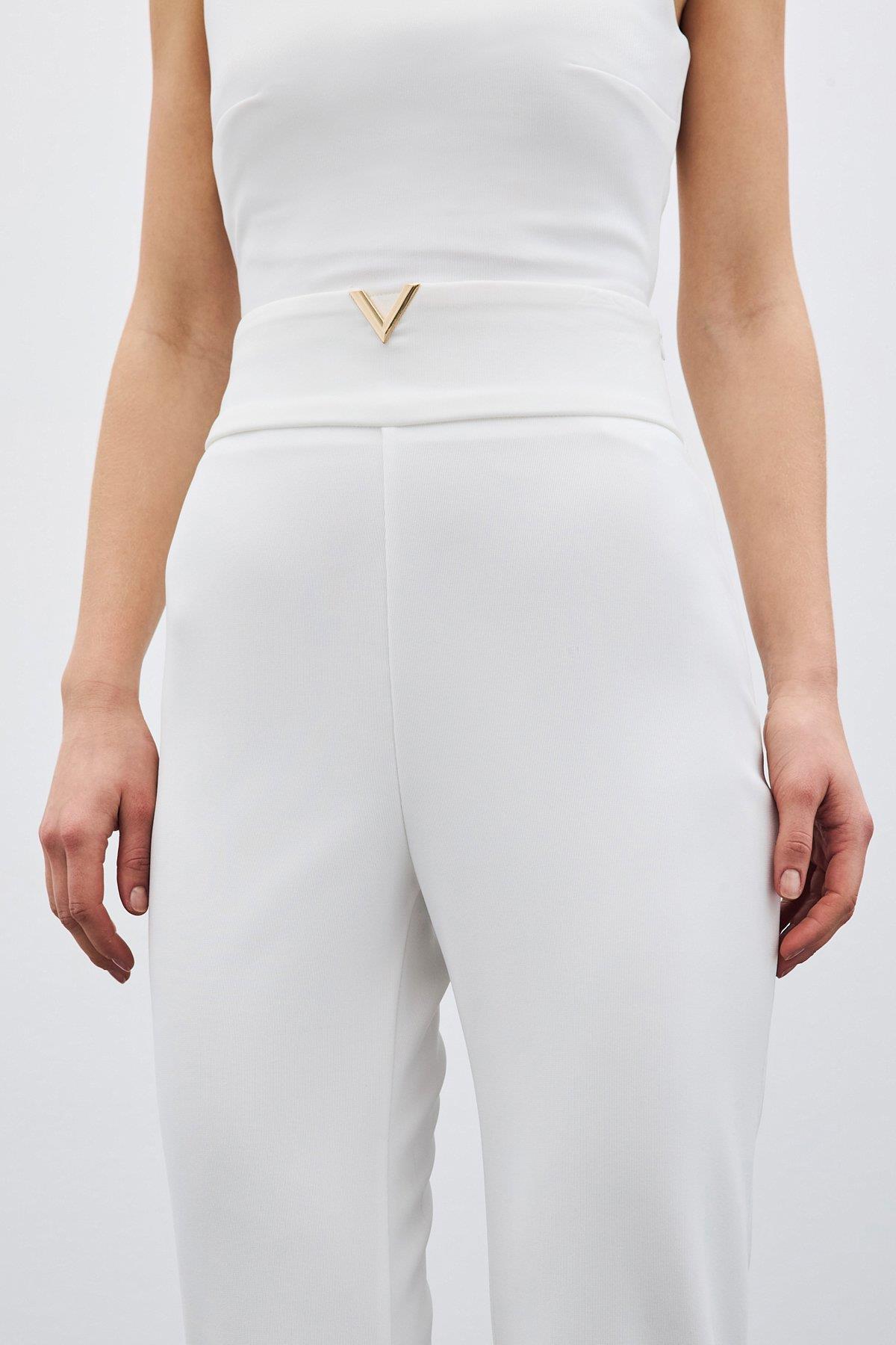 Wholesale Women's Ecru High-Waist Trousers with Front V-Shaped Accessory 0033-1609-5526