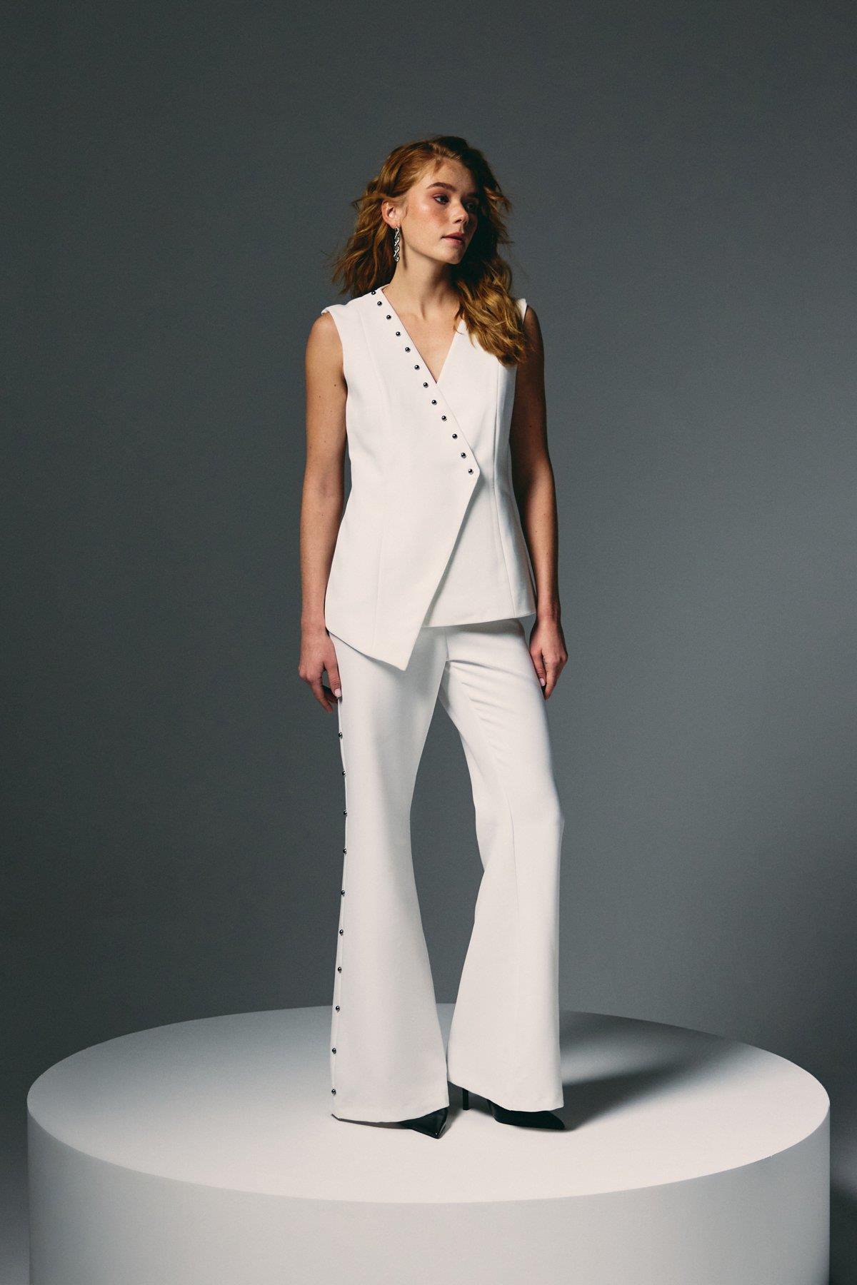 Wholesale Women's Ecru Pearl-Embellished Wrap Waistcoat 0033-1909-6597