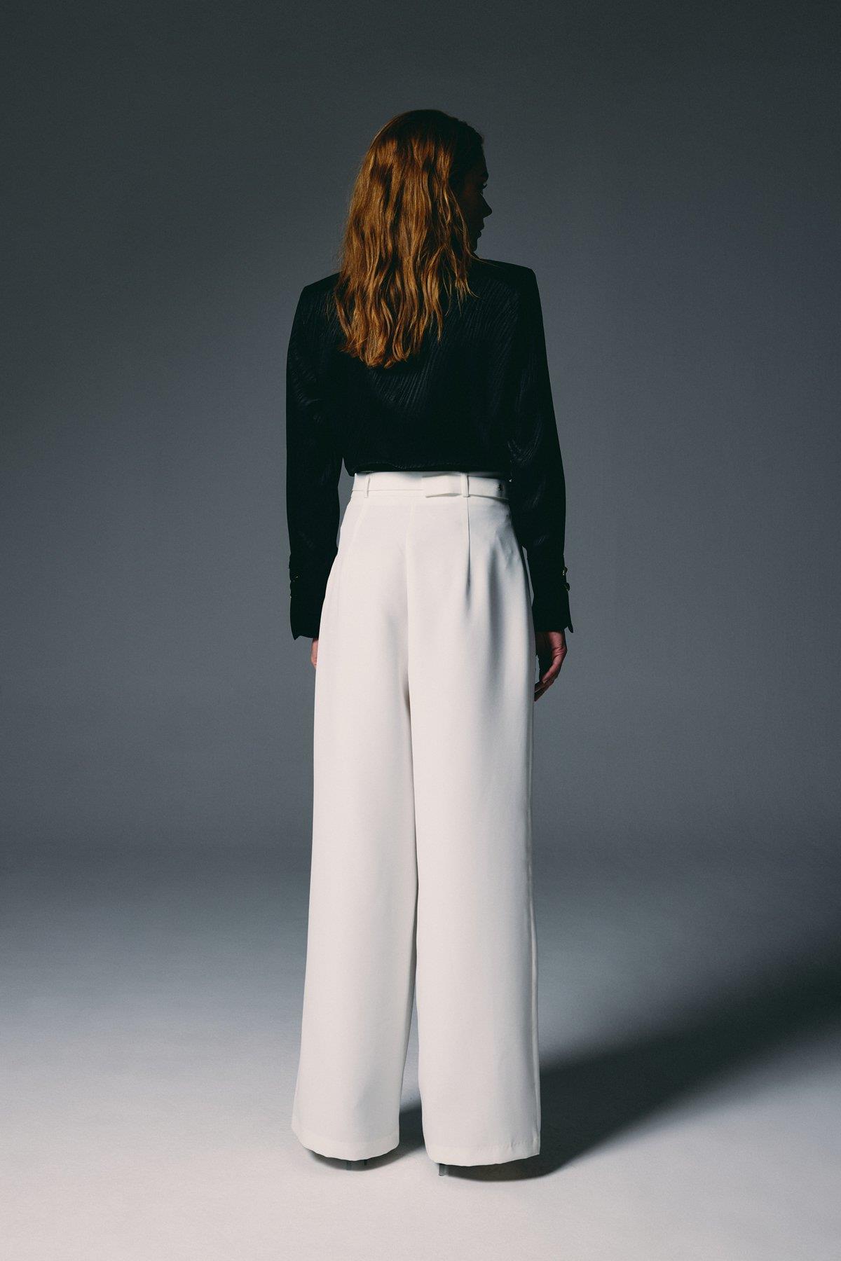 Wholesale Women's Ecru Wide-Leg Trousers with Belt 0033-1920-5538