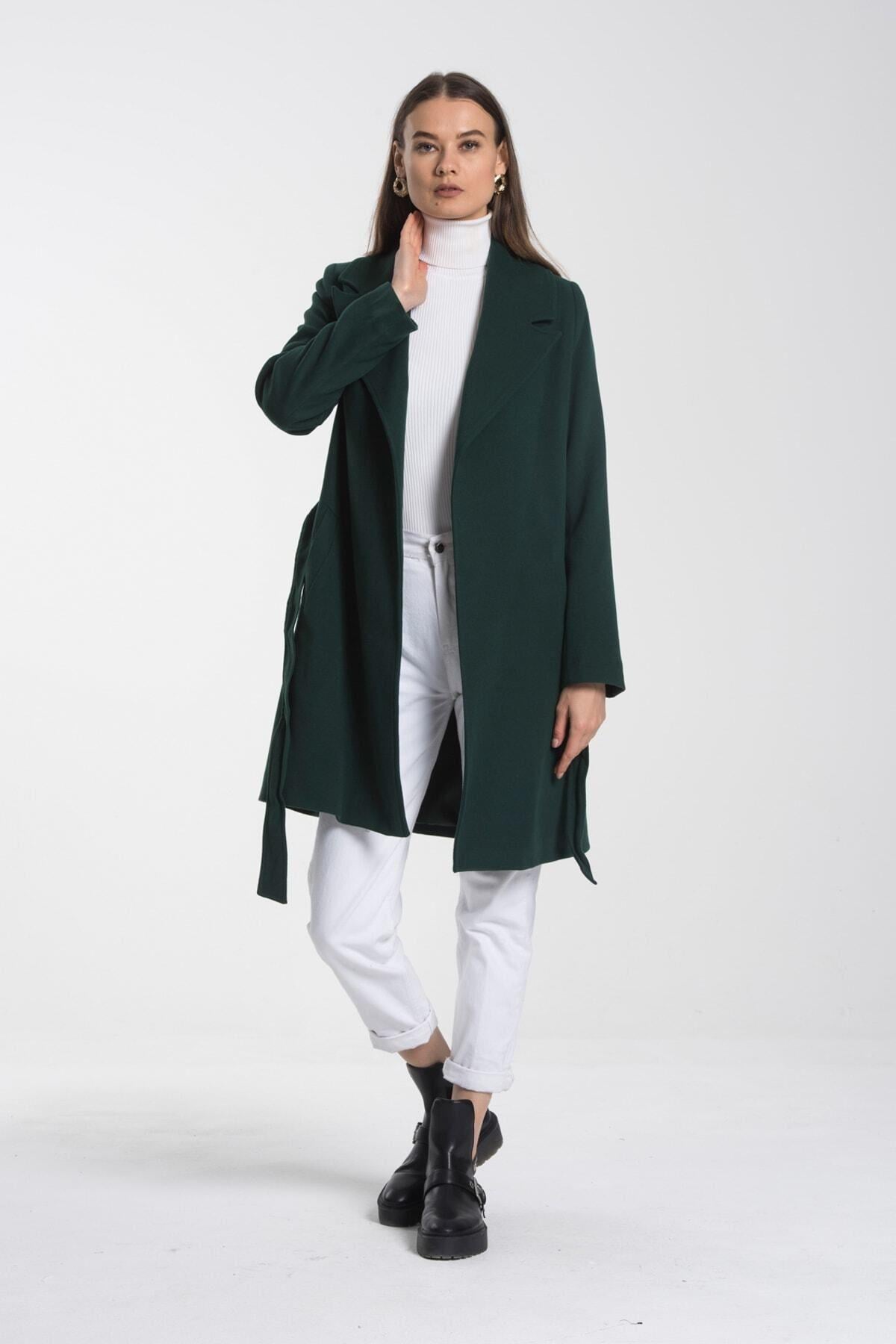 Wholesale Women's Emerald Coat